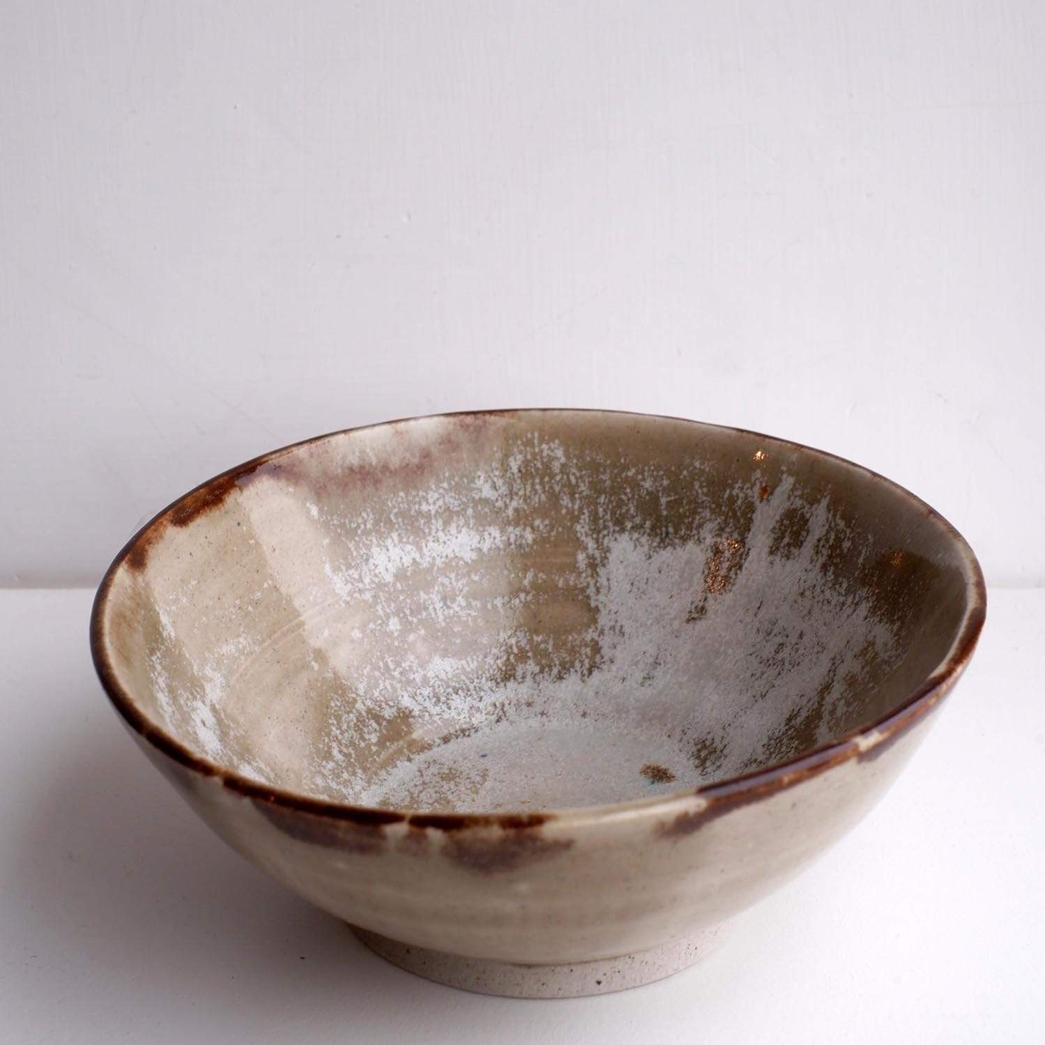 Rustic Brown Large Ceramic Bowl - Perfect for Serving Salads, Soups & Home Decor | Durable Kitchen & Dining Essential