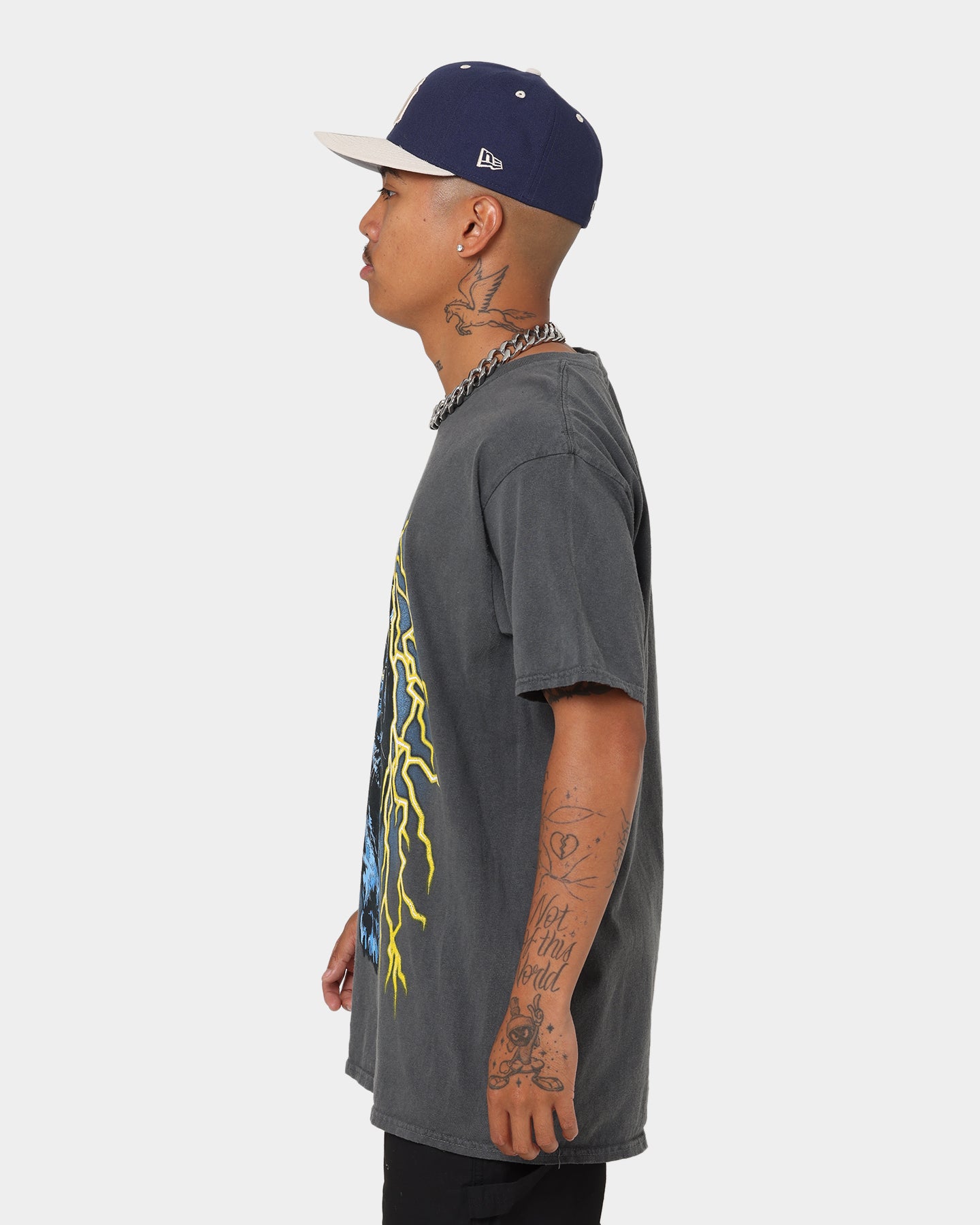 Vintage American Thrift OG Panther Graphic T-Shirt - Off Black | Retro Streetwear Tee for Men | Perfect for Casual Outfits & Urban Fashion