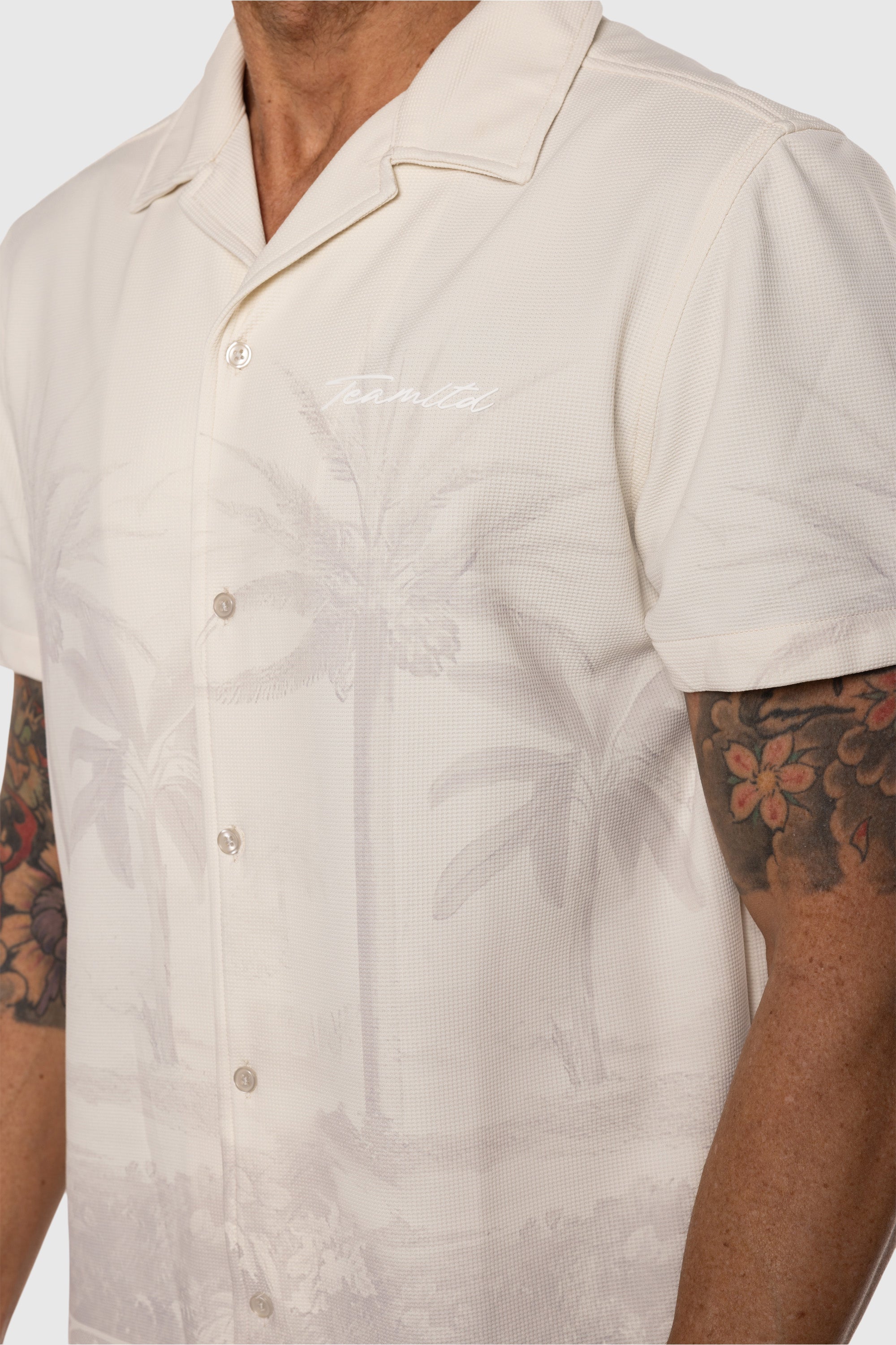 Stylish Beach Club Button Up Shirt for Men - Casual Summer Wear for Vacations, Parties & Outdoor Activities