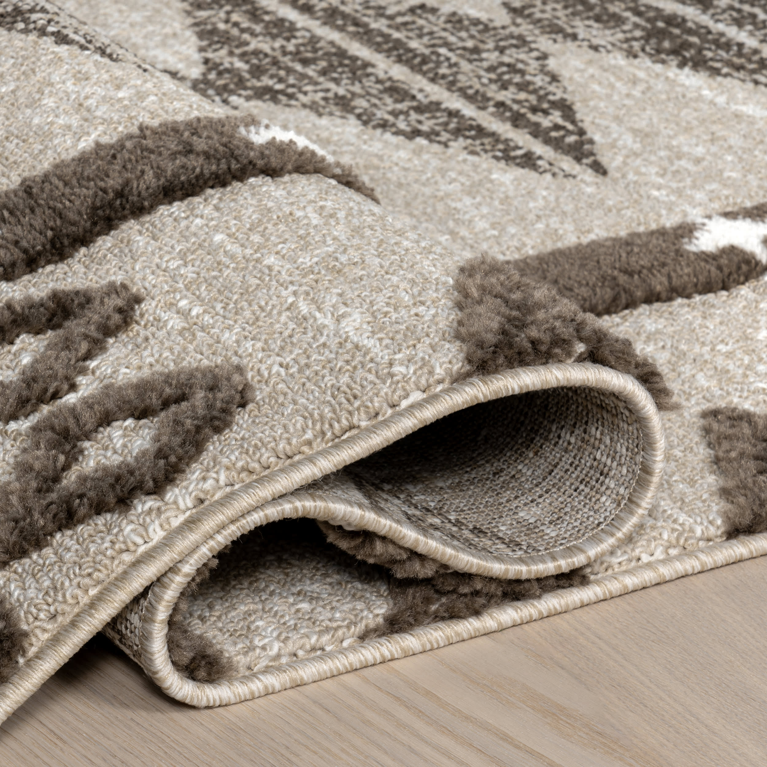 Stylish Beige Geometric Tasseled Area Rug for Living Room & Bedroom - Autumn Home Decor Accent