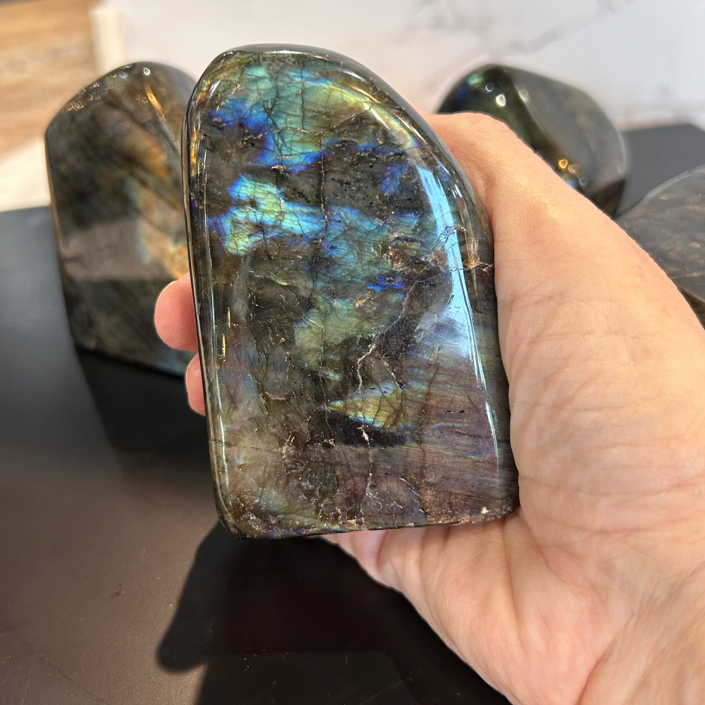 Natural Labradorite Free Form Polished Stone - Healing Crystal for Meditation, Home Decor & Jewelry Making (3-4 inch) | Spiritual Energy, Chakra Balancing & Gifts