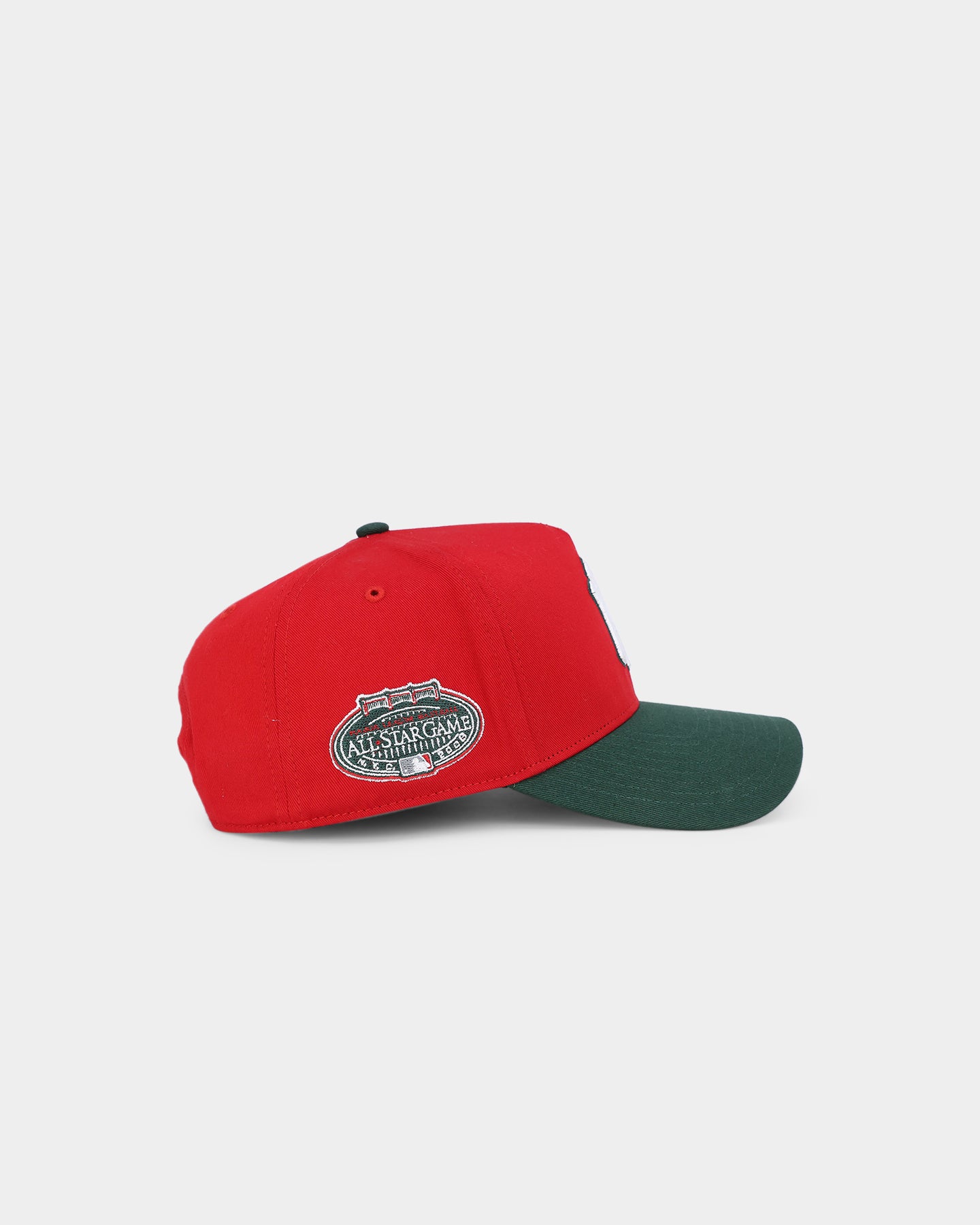 New York Yankees 'Scarlet Pines' 47 MVP DT Snapback Hat - Red & Dark Green Adjustable Baseball Cap for Men & Women - Perfect for Sports Fans, Game Day & Streetwear Fashion
