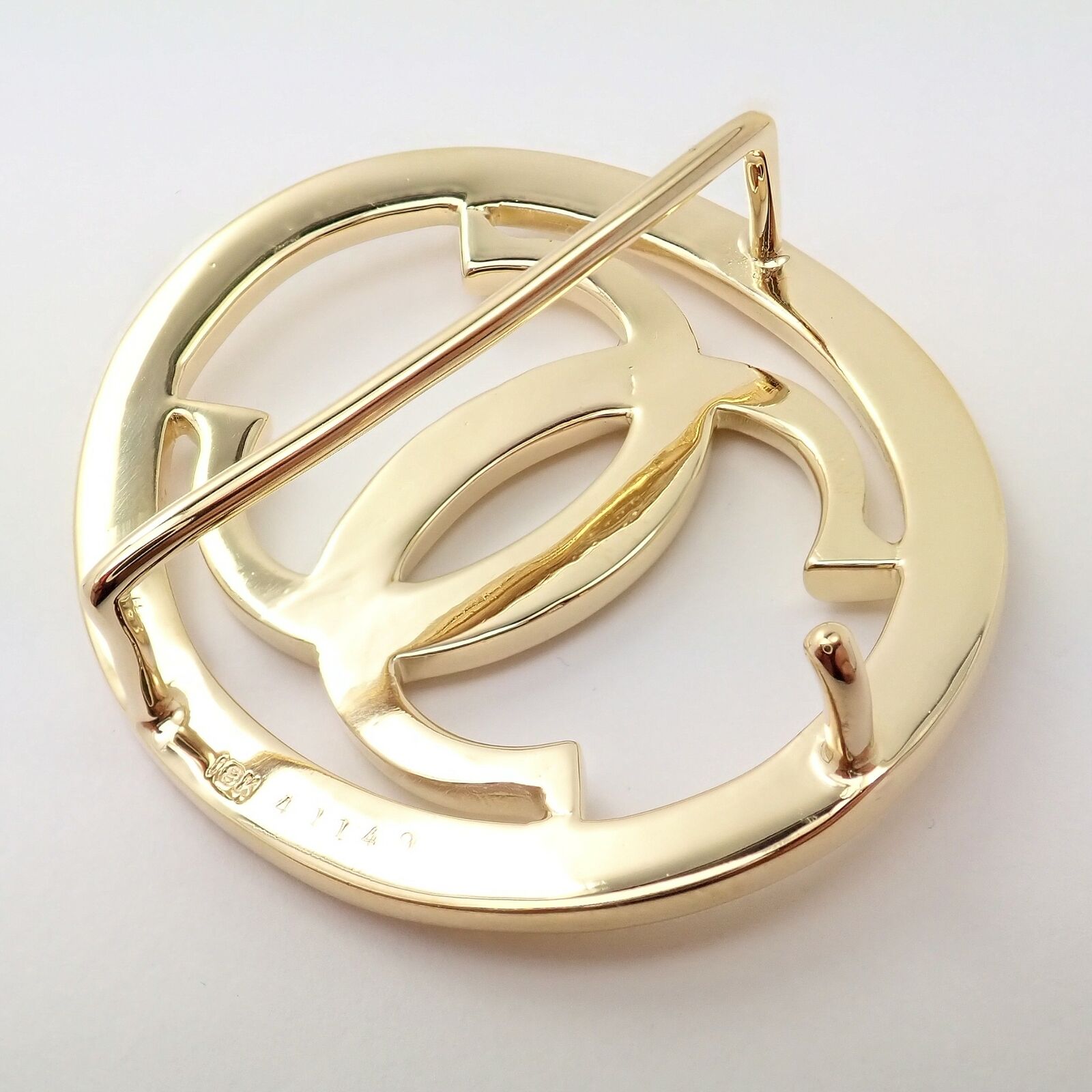 Authentic Cartier 18k Yellow Gold Signature Classic Large Double C Belt Buckle - Luxury Designer Buckle for Belts, Perfect for Formal Events & High-End Fashion Accessories