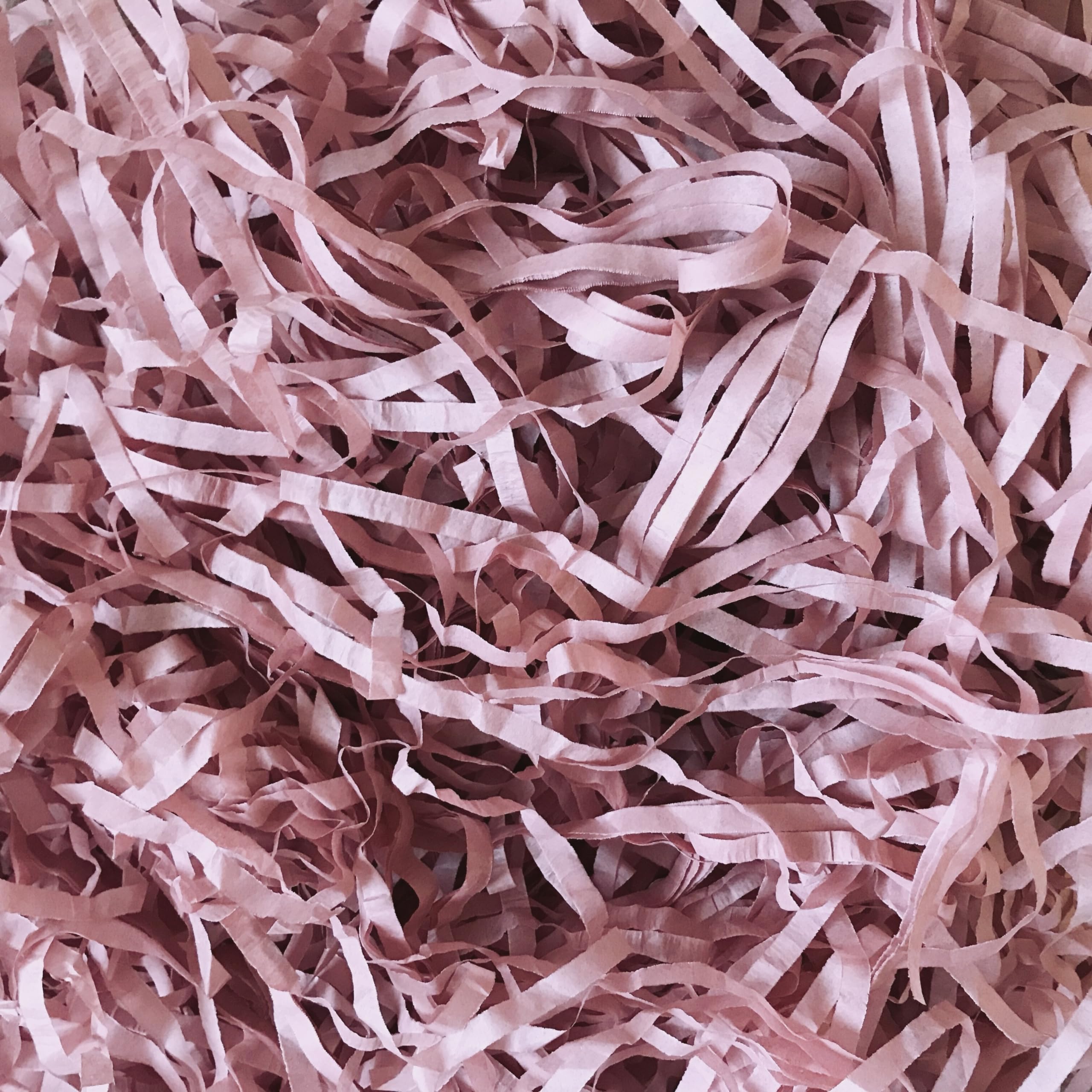 Vintage Rose Blush Shredded Tissue Paper - 100g Dusty Ash Pink Filler for Gift Boxes, Baskets, Wedding Decorations & Party Favors - Eco-Friendly Craft Supplies for DIY Projects & Home Decor