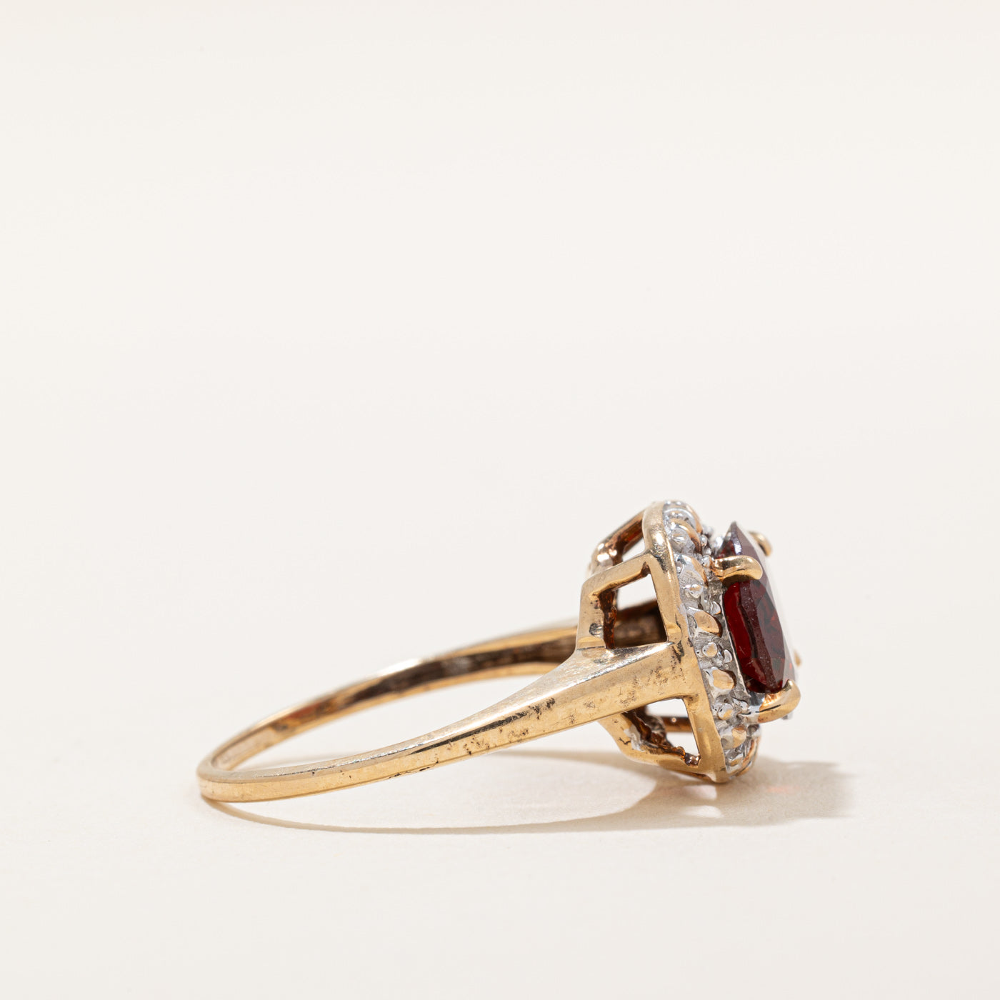 Garnet & Diamond Halo Cocktail Ring - 2.50ct Garnet with 0.08ctw Diamond Accents - Size 6 - Elegant Statement Jewelry for Parties, Weddings & Special Occasions