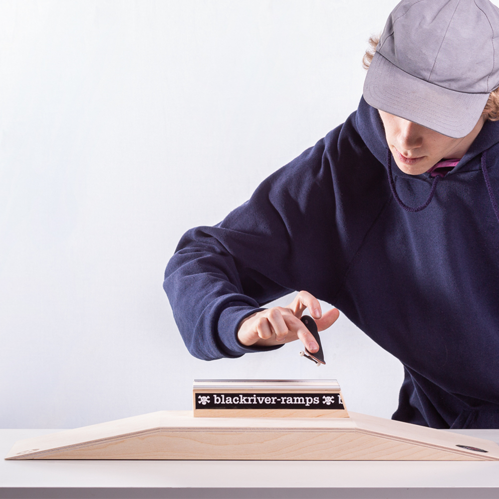 Blackriver Fingerboard Ramps & Funbox - Professional Mini Skateboard Ramps for Fingerboarding Tricks - Perfect for Home, Office & Skatepark Training