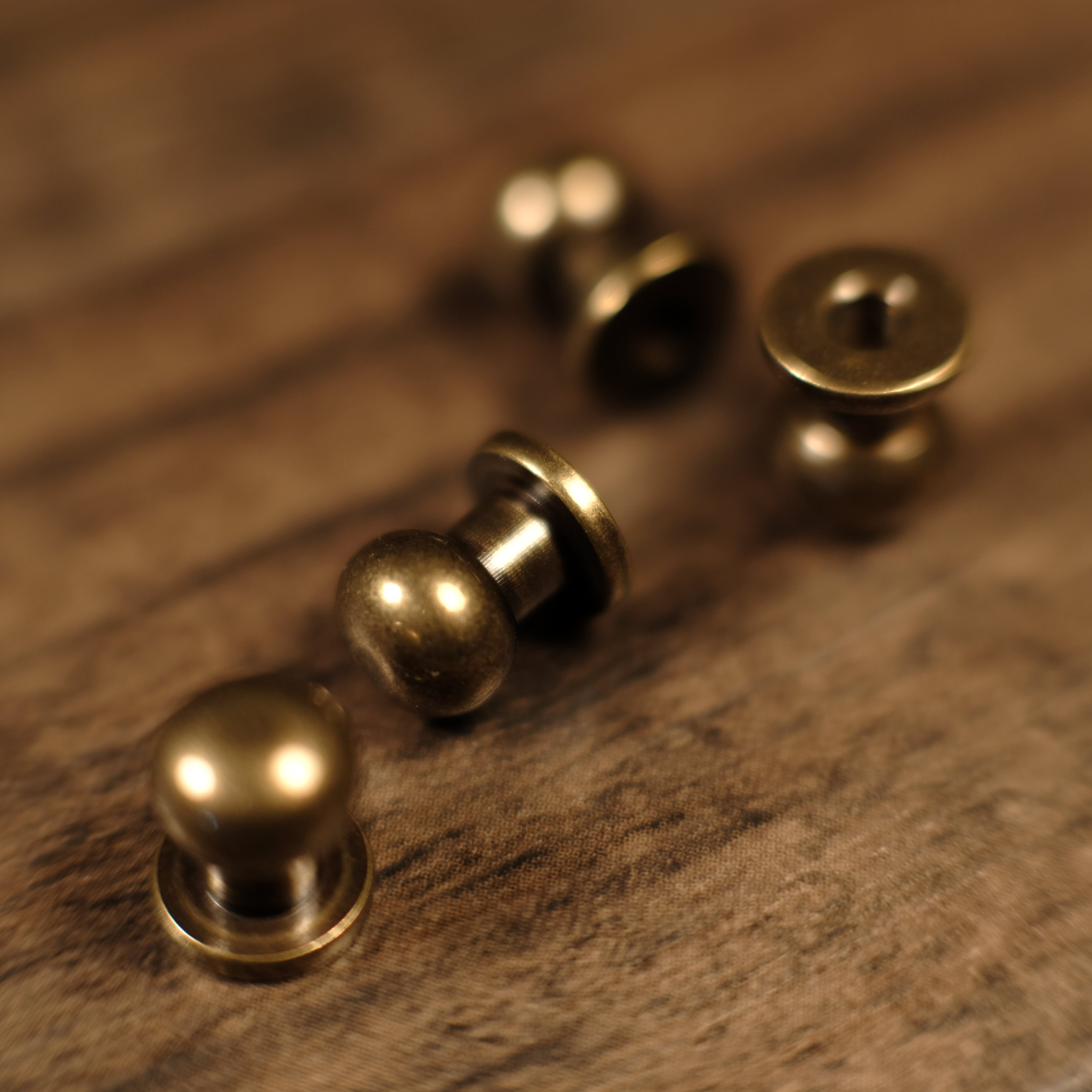 Vintage Collar Button Stud B18 in Antique Brass - Classic Shirt Accessory for Formal Wear & Business Attire