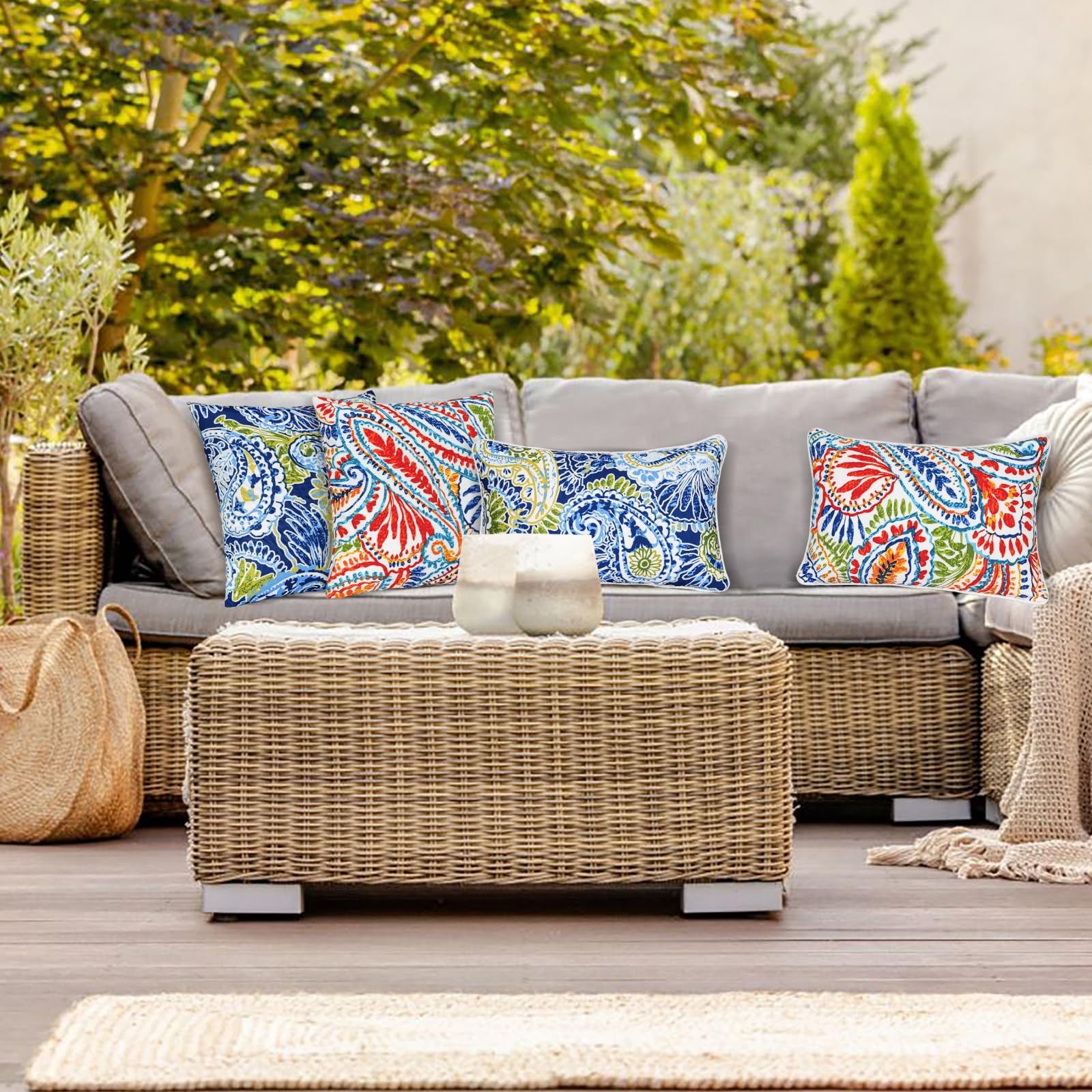 JMGBird Waterproof Outdoor Pillows Set of 2 - 18×18 Inch Decorative Throw Pillows with Insert for Patio Furniture, Garden, Poolside & Porch Use