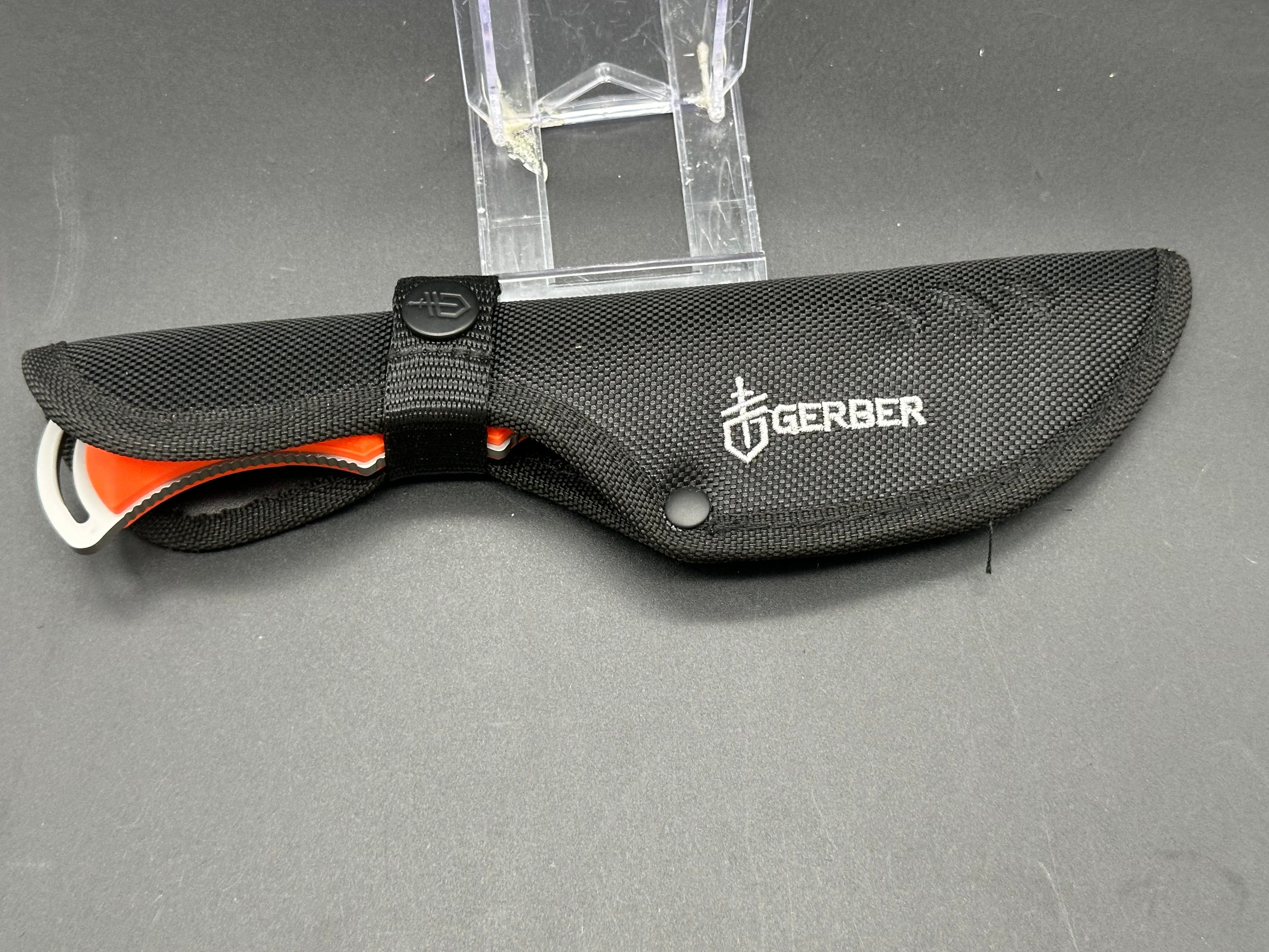Gerber Freeman Folding Knife - 4