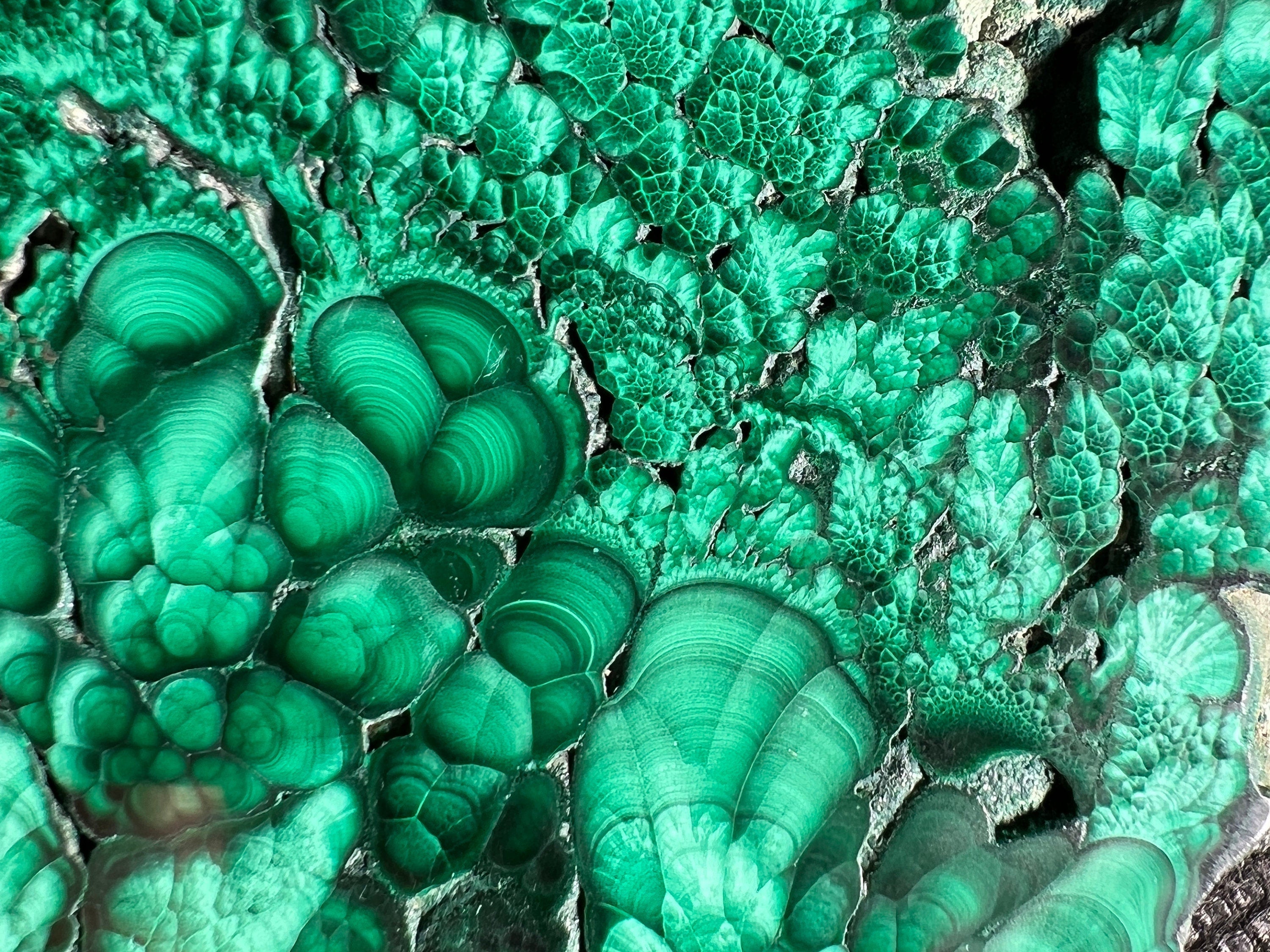 Premium MALACHITE Crystal Slab - Natural Green Malachite Stone for Jewelry Making, Unique Spiritual Gift, Home & Office Decor (50407) - Perfect for Meditation, Healing Crystals Collection & Feng Shui Decorations