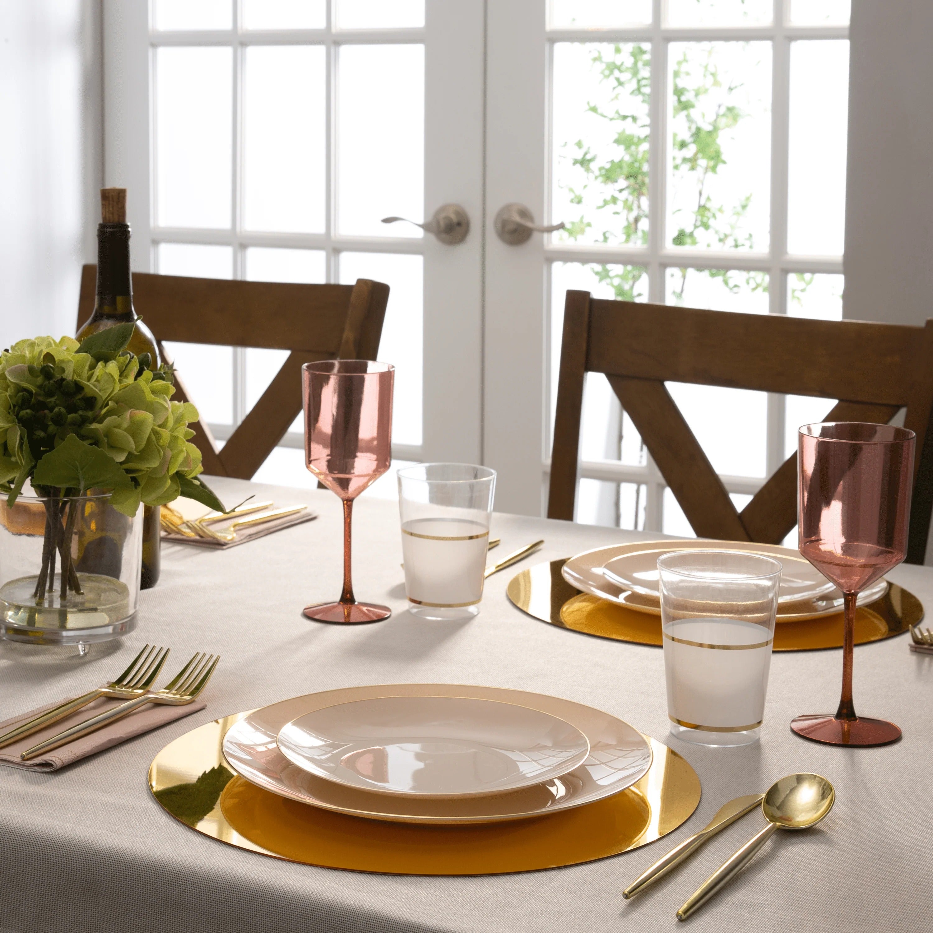 Organic Linen & Gold Rim Round Plastic Plates - Elegant Disposable Plates for Parties, Weddings, and Picnics