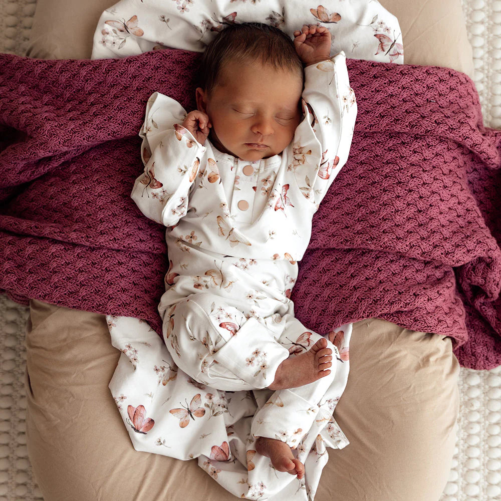 Organic Baby Grow Suit - Snuggle Hunny Butterfly Design | Soft & Comfortable Infant Romper for Newborns & Toddlers | Perfect for Playtime, Nursery & Family Outings