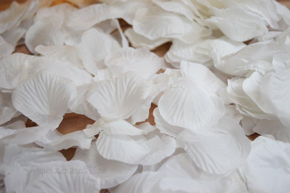 Premium White Silk Rose Petals Confetti - Bulk Wedding Decorations for Aisle, Table Scatter & Romantic Events