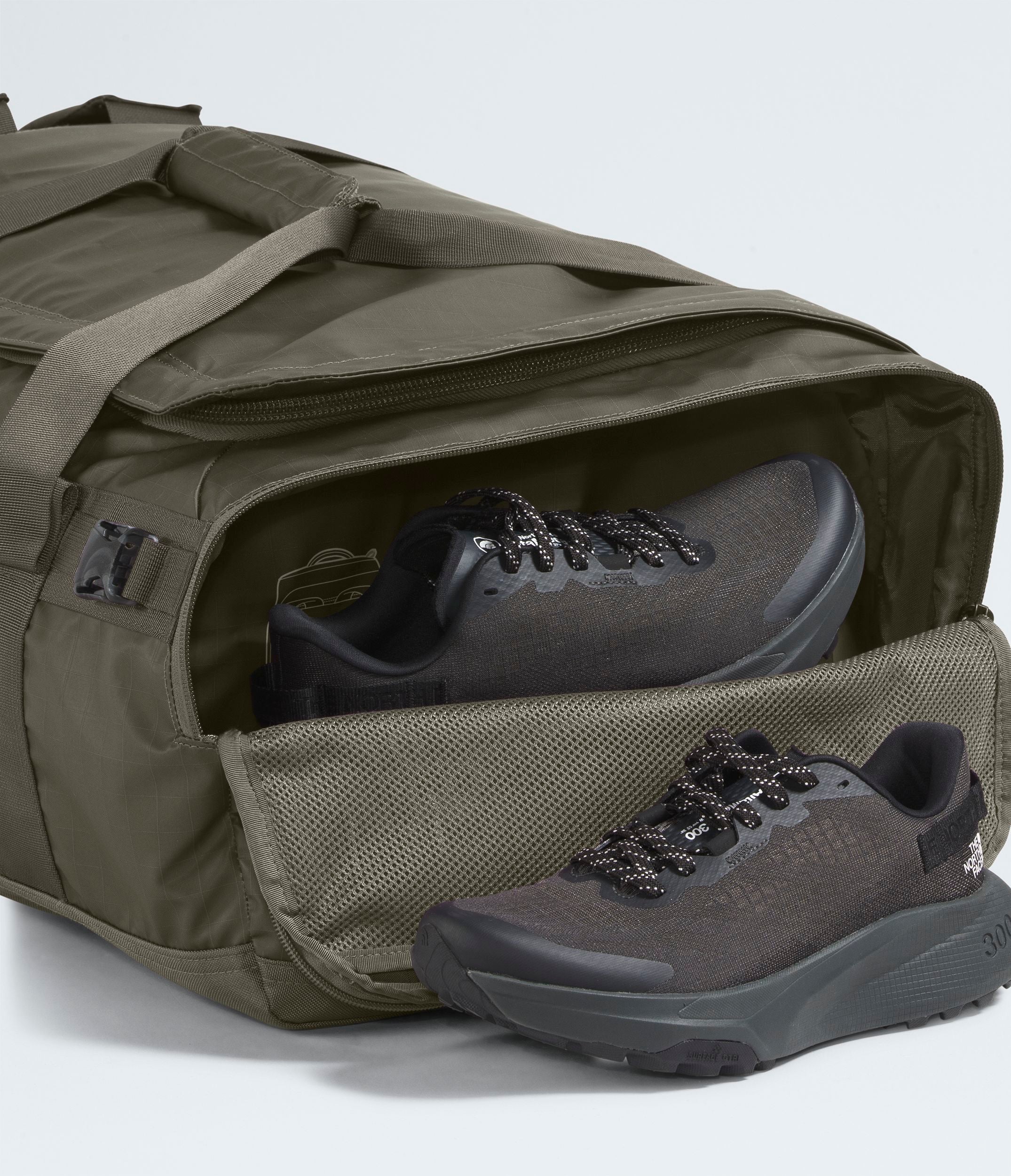 The North Face Base Camp Voyager Duffel 62L - Waterproof Travel Duffel Bag for Camping, Hiking & Outdoor Adventures - Durable Gear for Men & Women