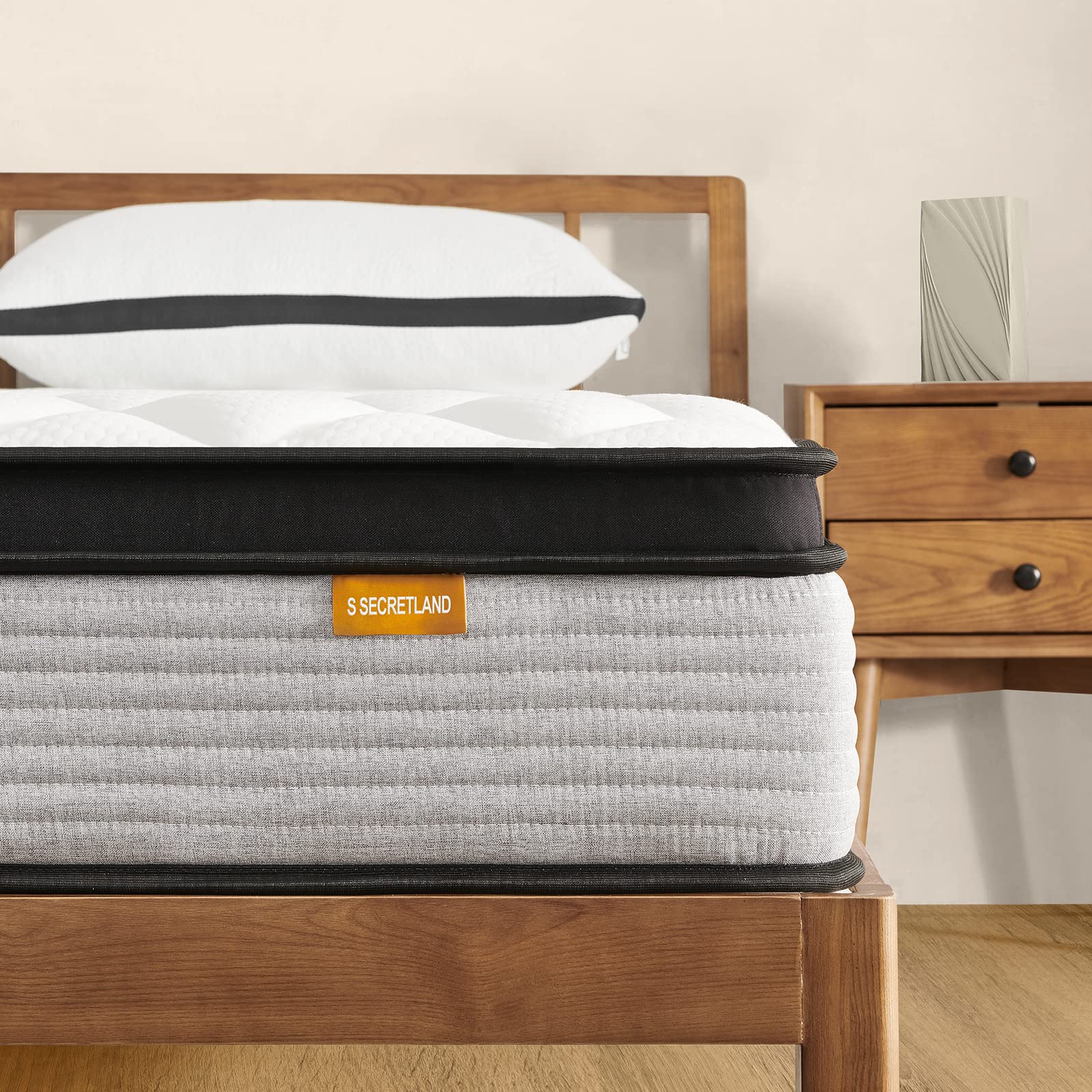 10 Inch Hybrid Memory Foam Mattress with Pocket Springs - Medium Firm Full Size Bed in a Box - Pressure Relief & Cooling Cover for Back Pain Relief - Perfect for Guest Rooms, Dorms & Small Apartments