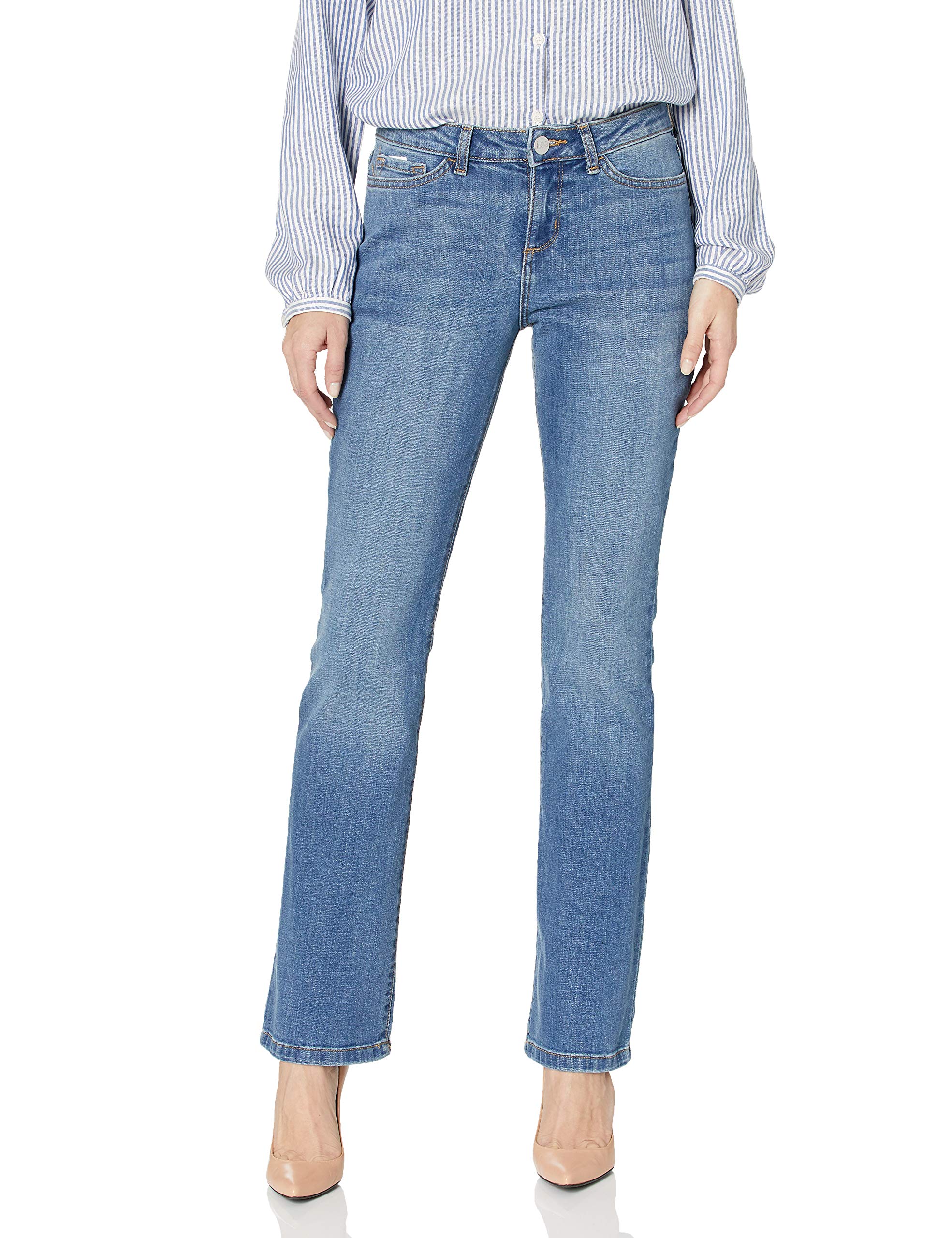 Lee Women's Legendary Regular Fit Bootcut Jeans - Classic Denim Pants for Casual Wear & Everyday Comfort