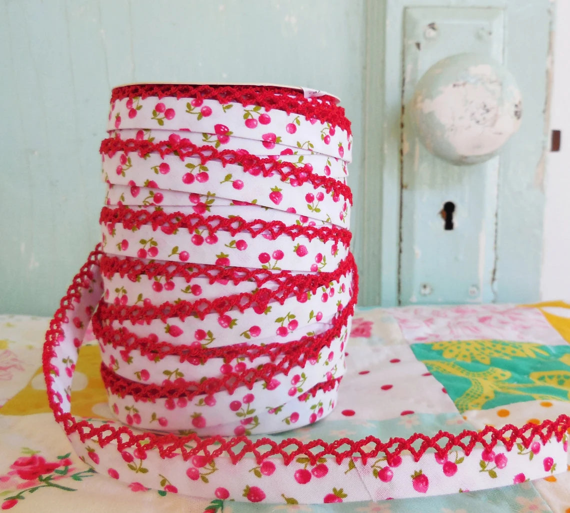 Double Fold Red Crochet Edge Lace Bias Tape - Cherry & Strawberry Design on White Fabric (Sold by the Yard) | Perfect for Sewing, Quilting, DIY Crafts & Clothing Embellishments