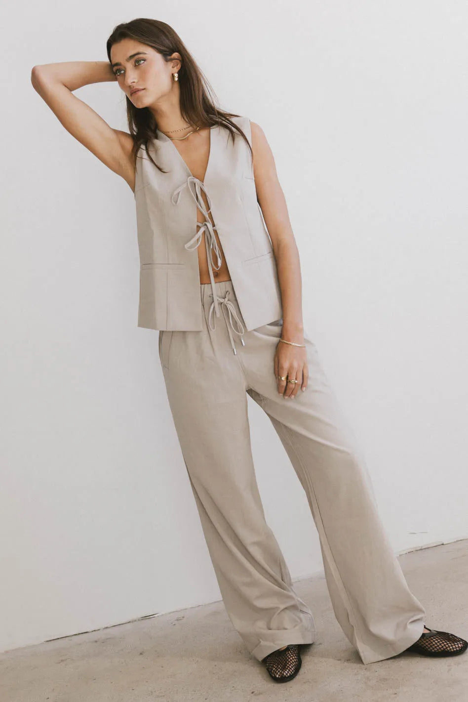 Eslyn Women's Oversized Long Vest in Taupe - Lightweight Casual Open Front Cardigan for Fall & Winter - Perfect for Layering, Office Wear, and Outdoor Activities