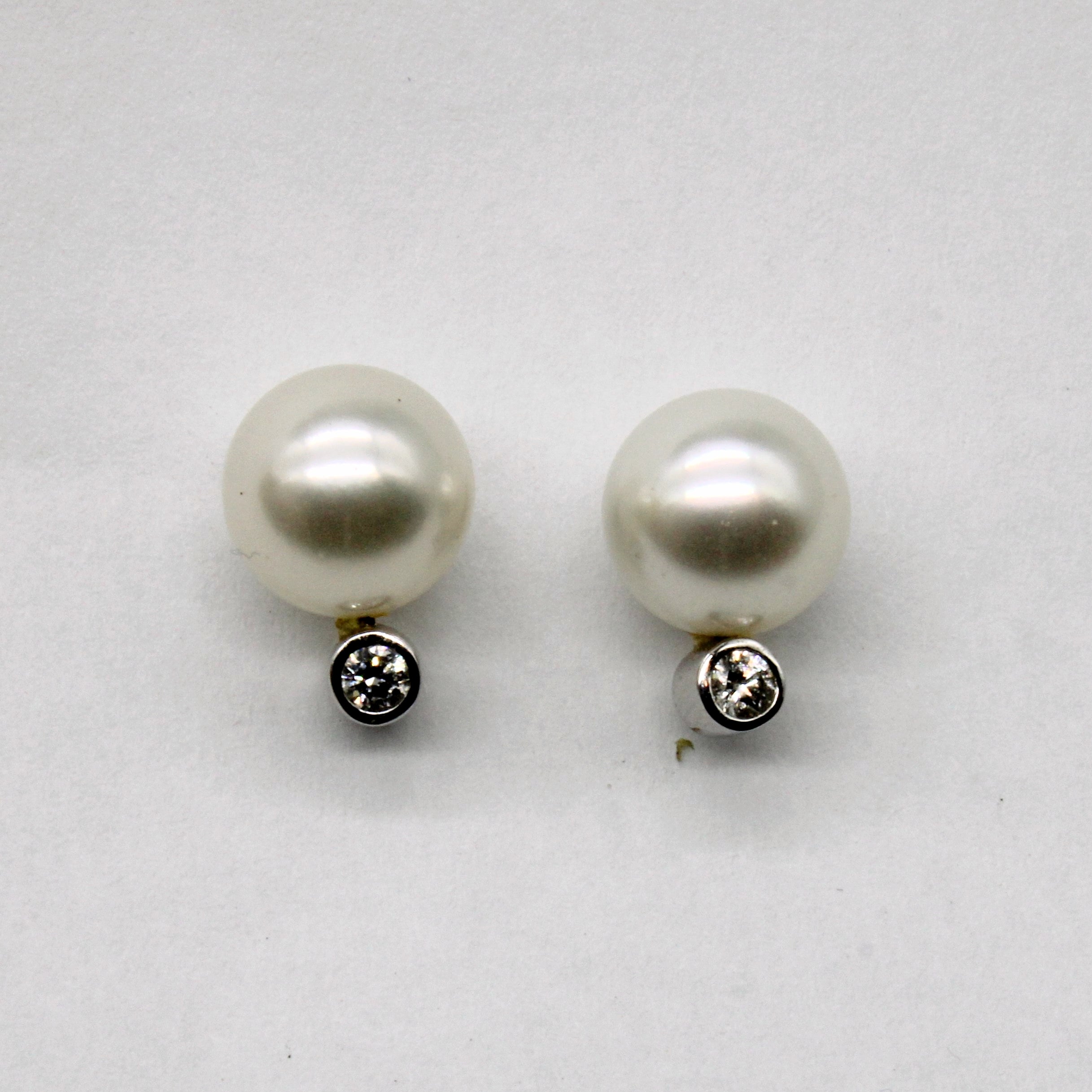 Birks' Diamond & Pearl Earring and Necklace Set | 0.15ctw | 16