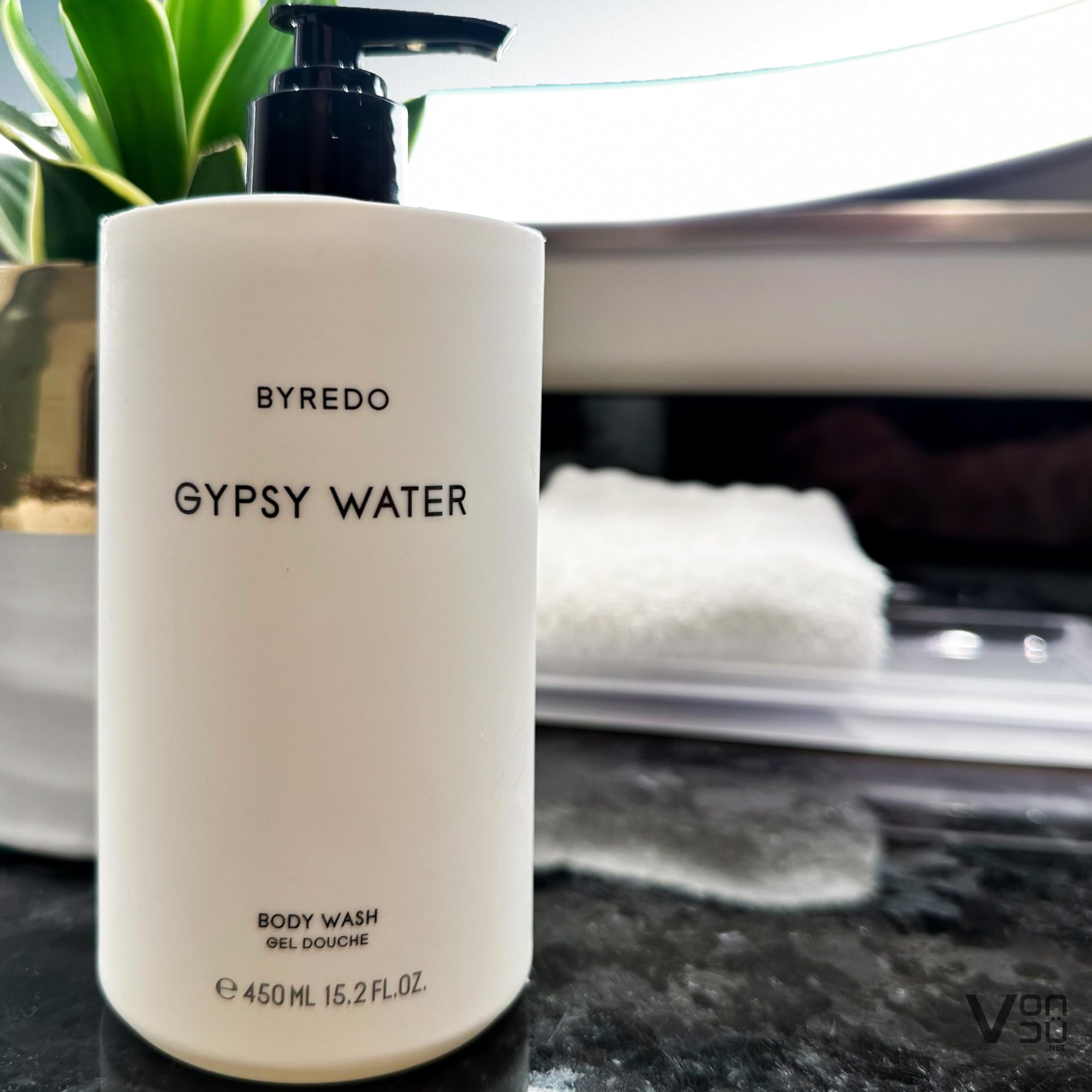 Gypsy Water Body Wash for Women & Men - Natural & Hydrating Shower Gel for Dry Skin - Perfect for Daily Use & Spa-Like Relaxation at Home