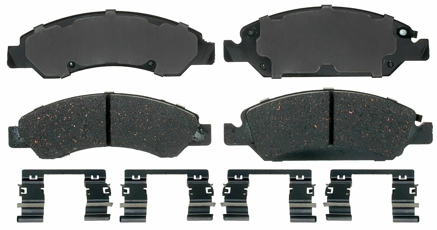 High-Quality Front Brake Pad Set Replacement for Chevrolet Silverado 1500 2500 3500 - Perfect for City Driving & Heavy-Duty Towing