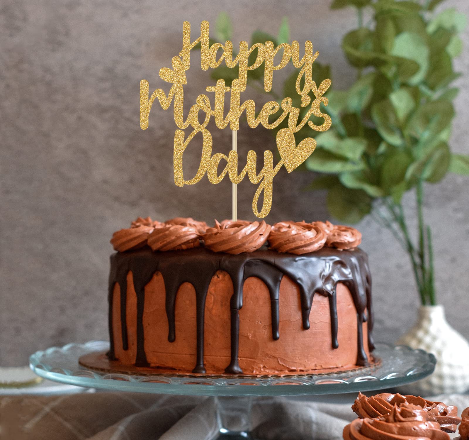 Happy Mother's Day Cake Topper - Gold Glitter Birthday Decor for Mom - Best Mom Ever Party Supplies - Perfect for Mother's Day Cakes, Cupcakes & Celebration Decorations