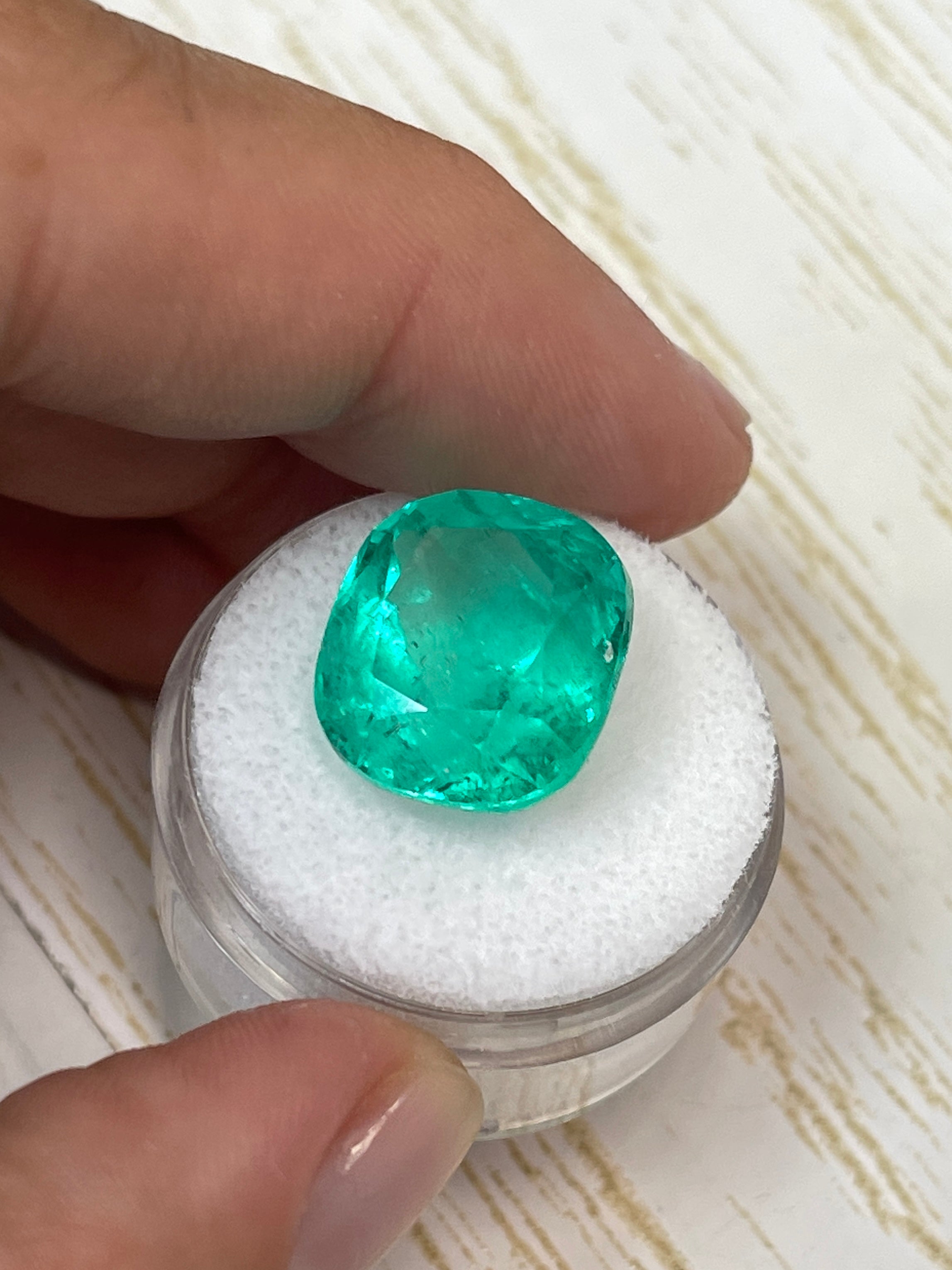 14.44 Carat Bluish Green Natural Colombian Emerald - Cushion Cut Loose Gemstone for Jewelry Making, Engagement Rings & Collector's Items