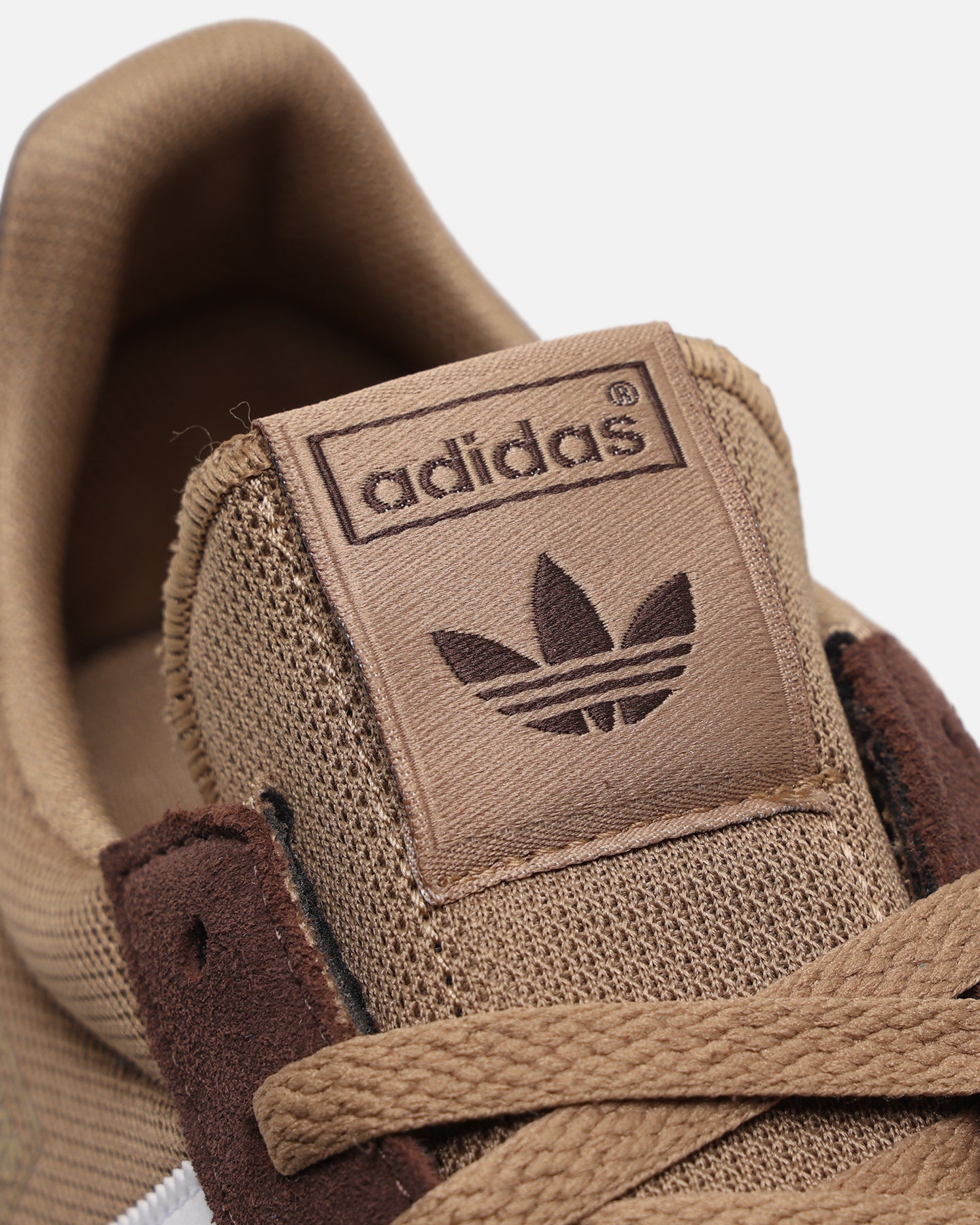 Adidas R71 Cardboard Box - Durable Shipping Packaging for Sneakers & Shoes - Perfect for E-commerce, Storage & Moving Supplies
