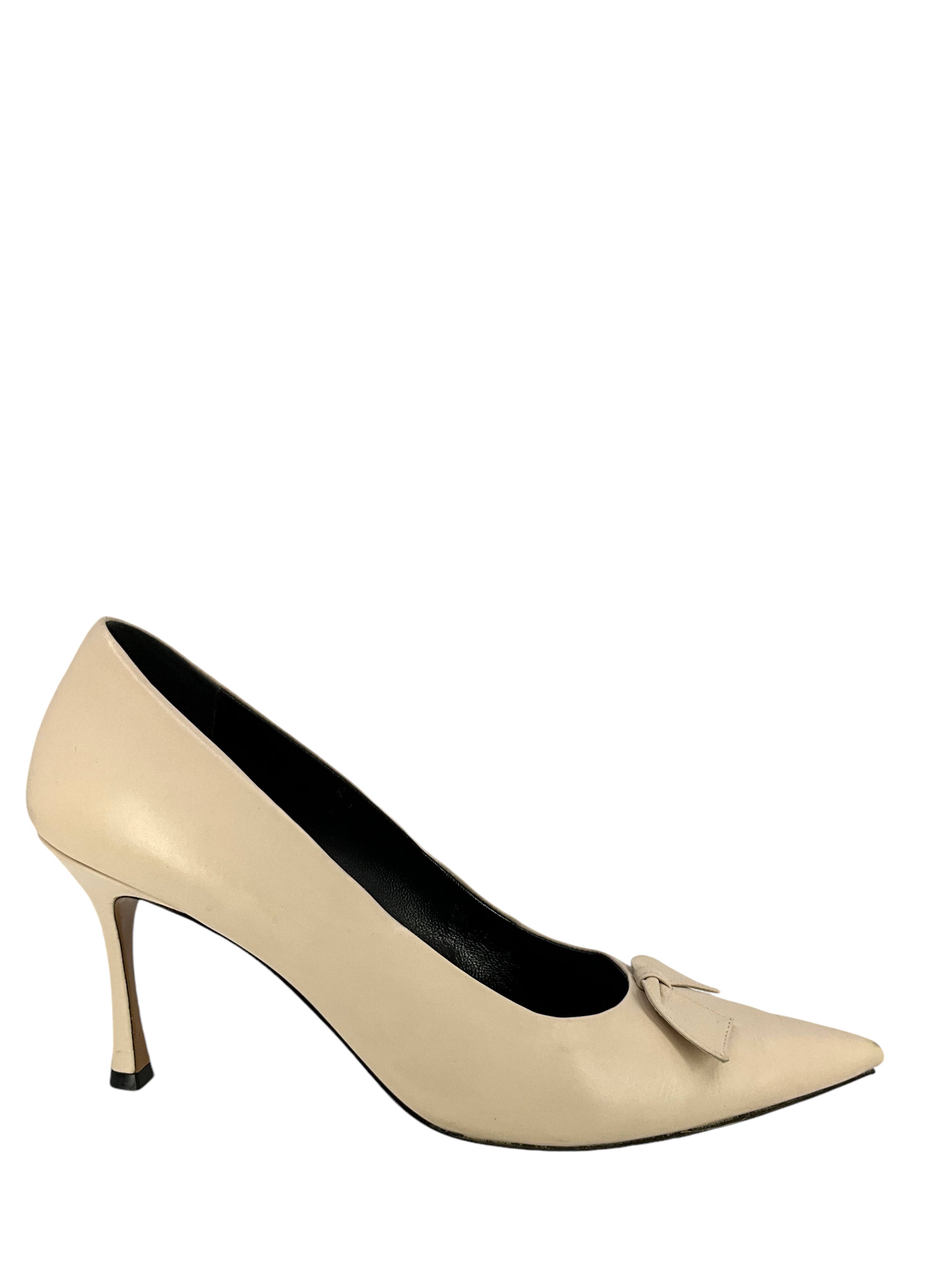 THE ROW Women's Bow Accent Leather Pumps - Size 7.5 US | Elegant Pointed Toe Heels for Wedding, Office & Special Occasions