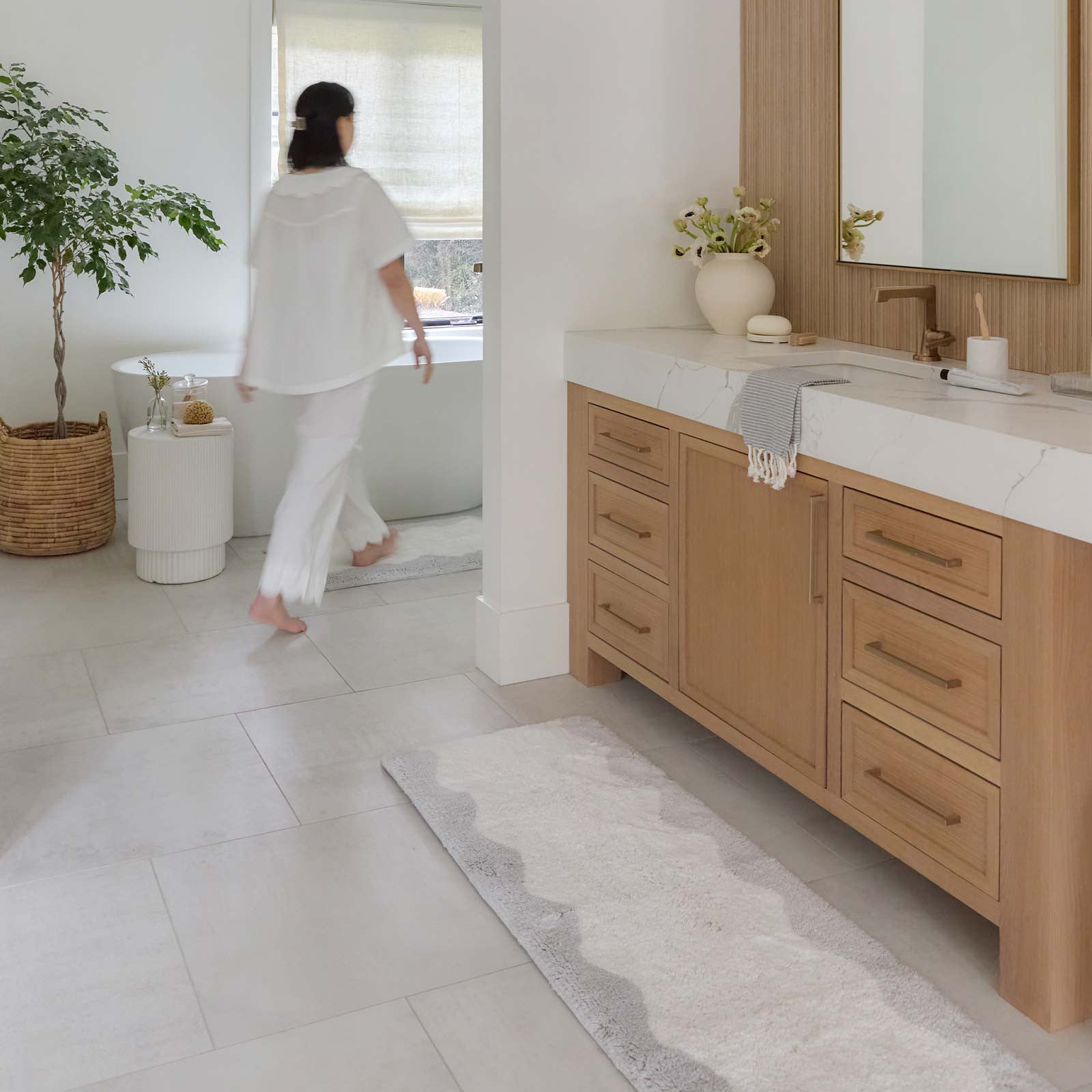 Premium Soft Bath Mat - Harper | Non-Slip, Absorbent & Quick-Dry Bathroom Rug for Safety & Comfort | Perfect for Bathroom, Shower & Vanity Areas