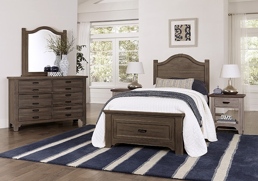 Bungalow Style Home Decor & Furniture - Cozy & Charming Designs for Living Room, Bedroom & Outdoor Spaces