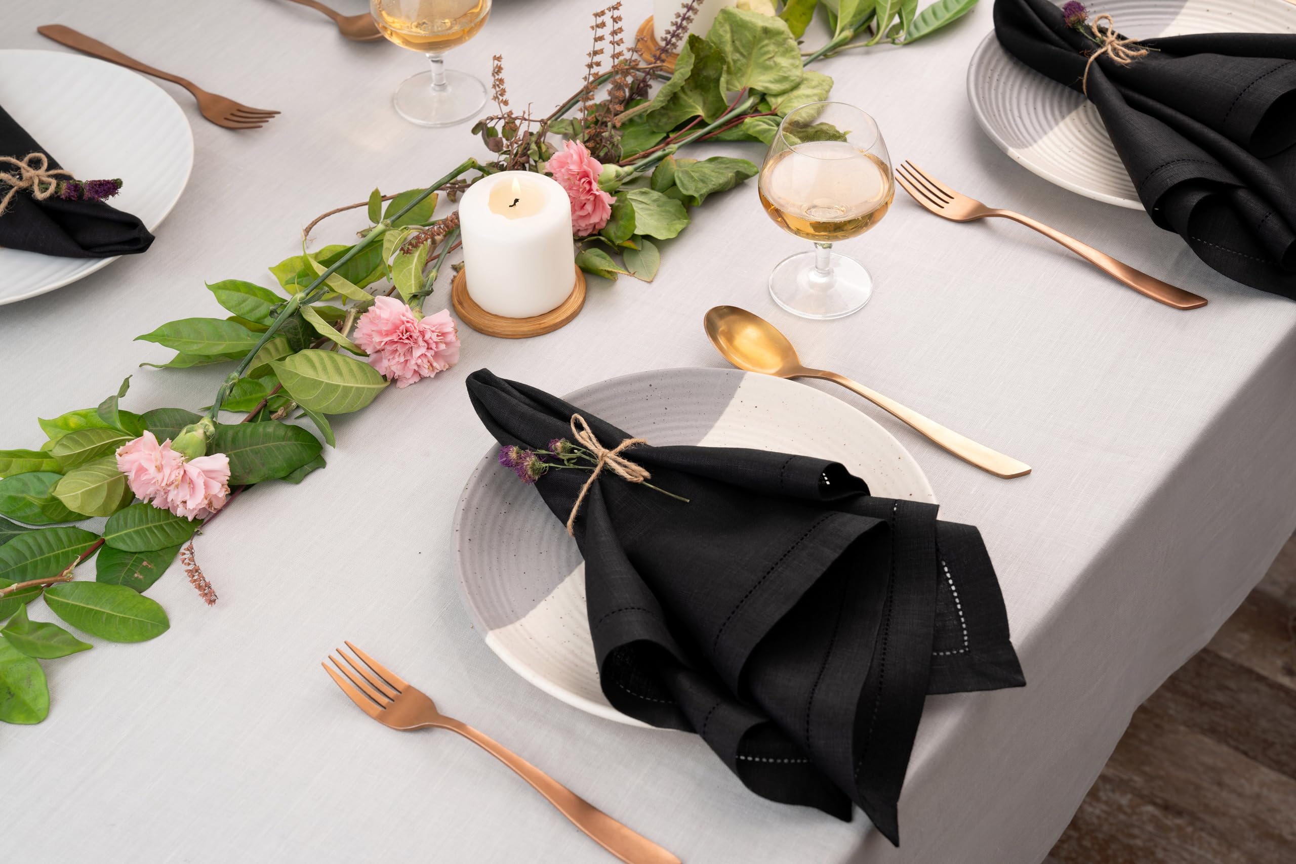 Premium Black Linen Napkins and Placemats Set - 8 Napkins (20x20