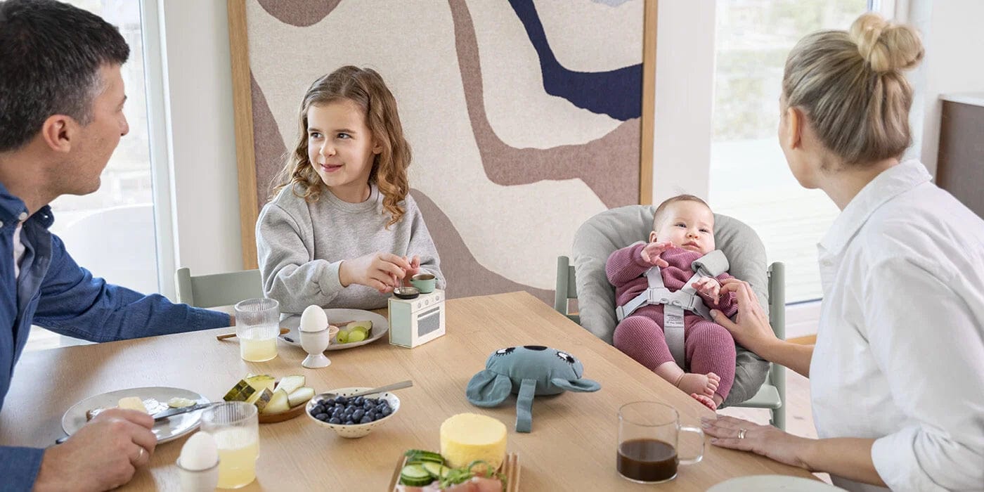 Stokke Tripp Trapp Adjustable High Chair with Cushion, Newborn Set & Removable Tray - Ergonomic Baby Feeding Chair for Infants to Toddlers - Perfect for Dining, Weaning & Family Mealtime