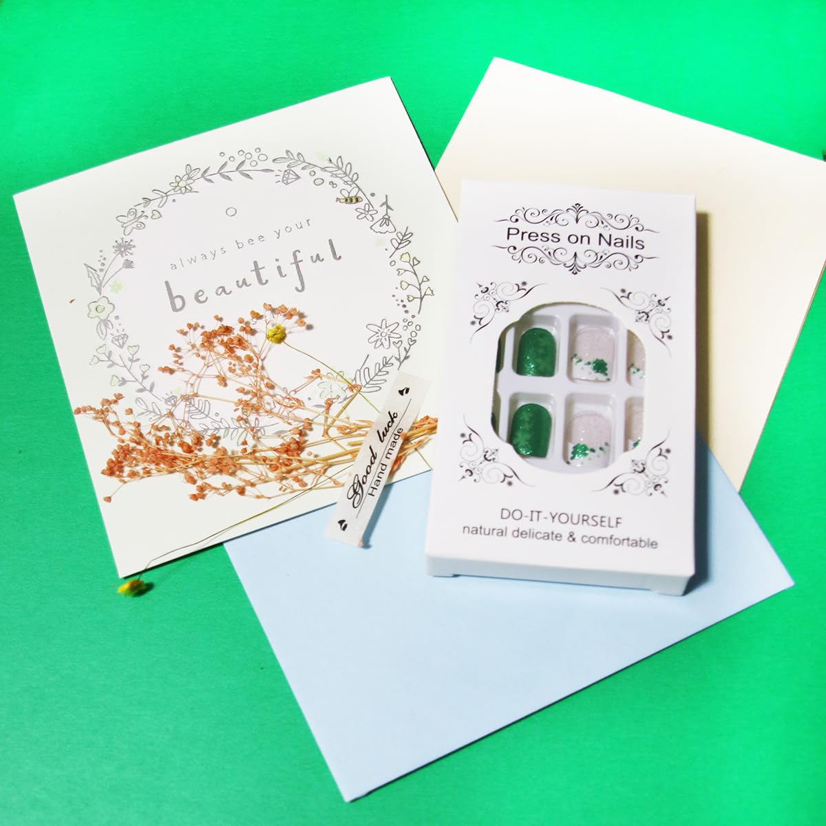 St. Patrick's Day Press On Nails - Short Square French Tip Fake Nails with Green Shamrock Glitter | Full Cover Stick On Artificial Nails | Nude Acrylic False Nails for Women & Girls | Perfect for Parties, Festivals & Manicure Art Accessories
