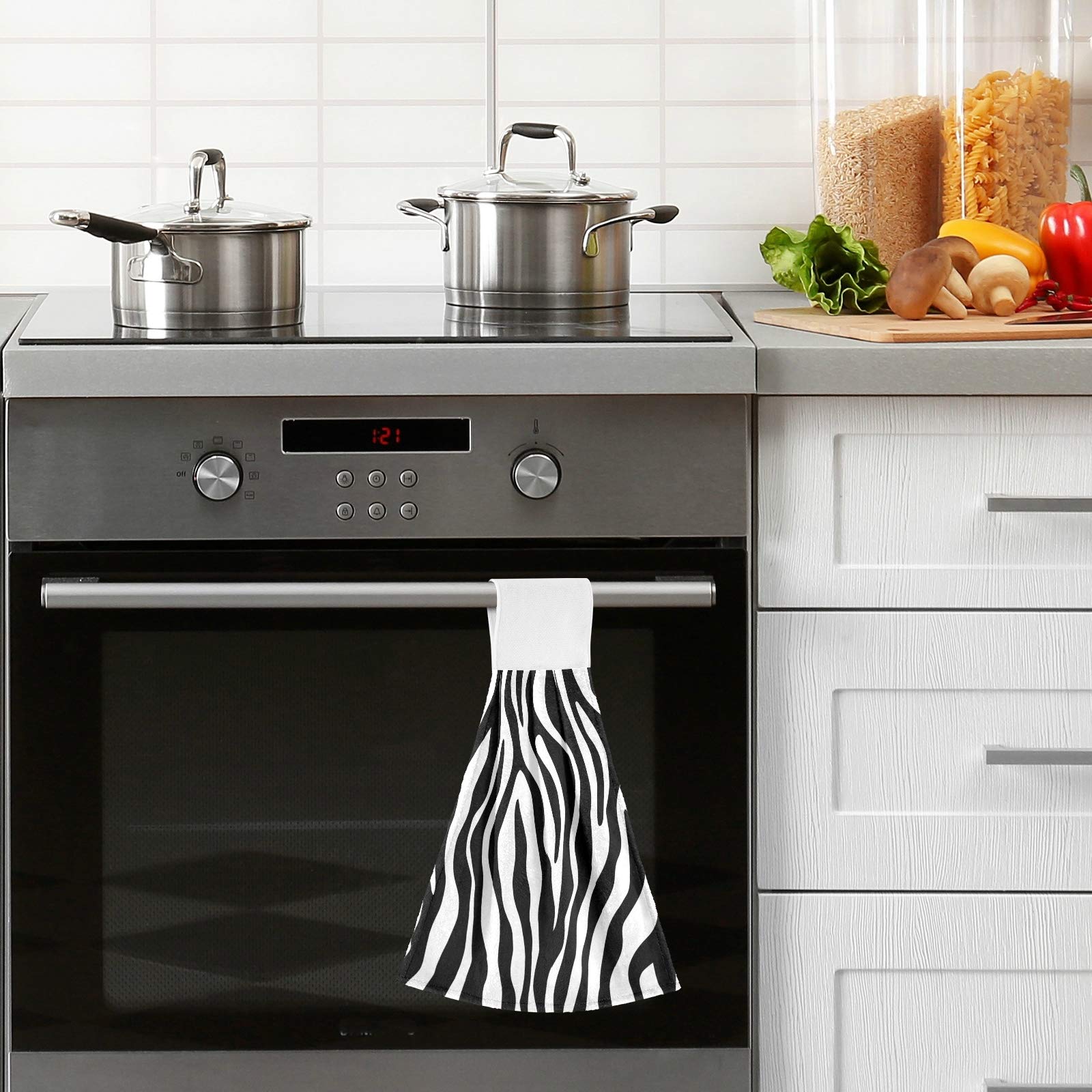 **Zebra Print Hanging Towel Set of 2 - Super Absorbent & Soft Kitchen & Bathroom Hand Towels - Perfect for Home Decor & Daily Use**