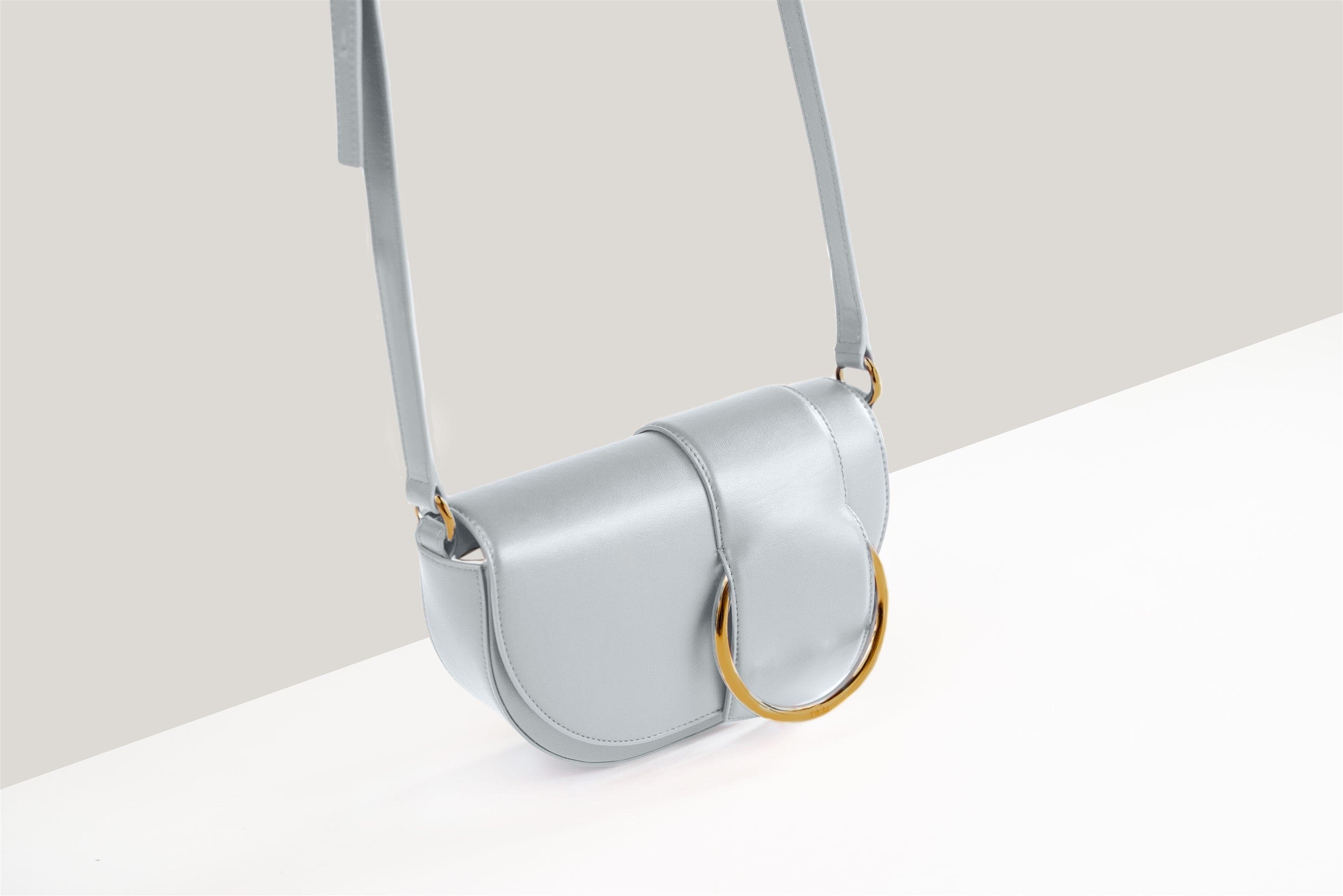 Luna Vegan Leather Shoulder Bag for Women - Stylish & Eco-Friendly Apple Leather Crossbody Purse - Perfect for Work, Travel & Everyday Use
