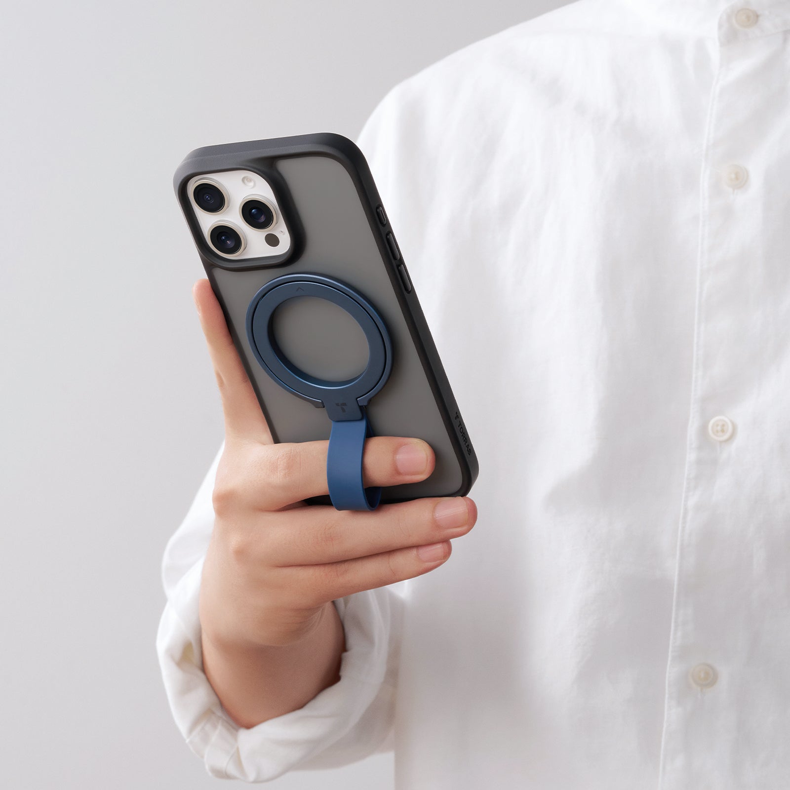 Universal Phone Grip Holder with Kickstand - Anti-Slip Phone Stand for iPhone, Samsung & Smartphones - Perfect for Watching Videos, Taking Selfies & Hands-Free Calling