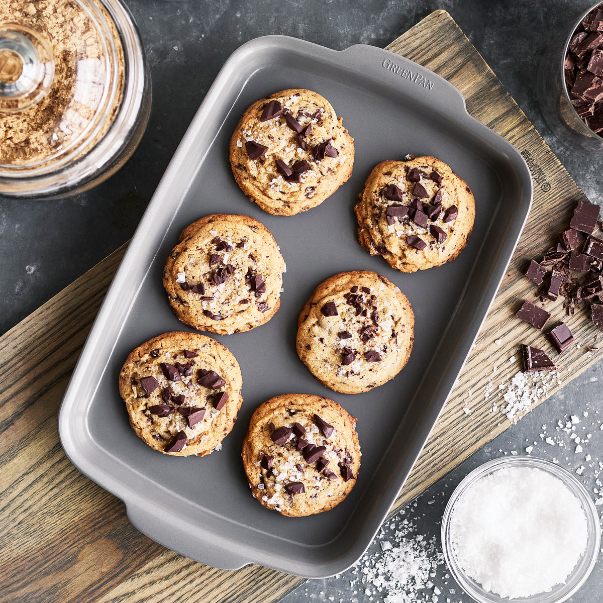 Nonstick Ceramic Baking Sheet Pan Set - 2 Piece Ovenware for Cookies, Roasting & Baking - Perfect for Home Kitchens & Professional Bakeries
