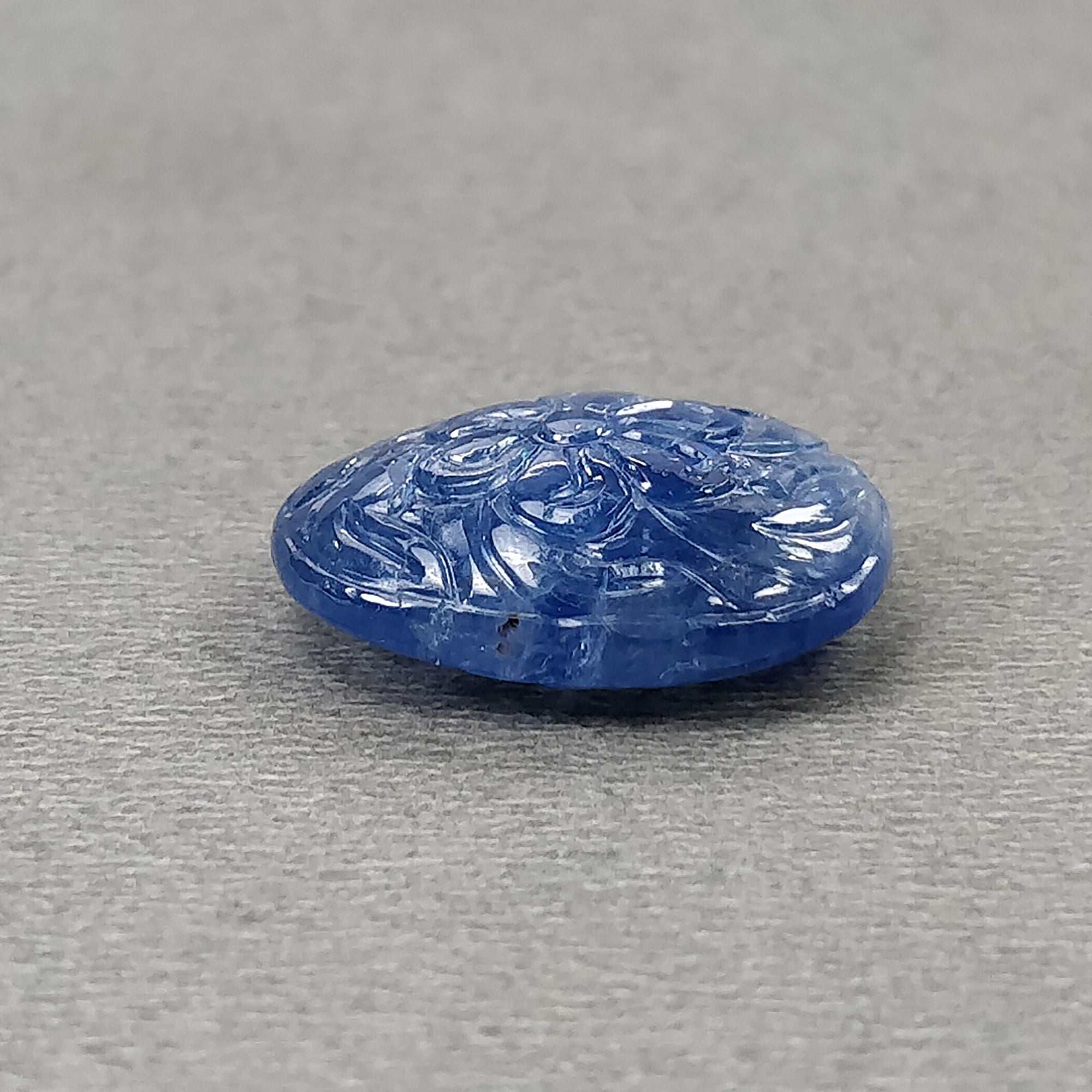 Natural Untreated Burmese Blue Sapphire Gemstone Carving - 18.50cts Oval Shape 18.5x15.5mm for Jewelry Making & Collectors | Handcrafted Gemstone for Rings, Necklaces & Luxury Gifts