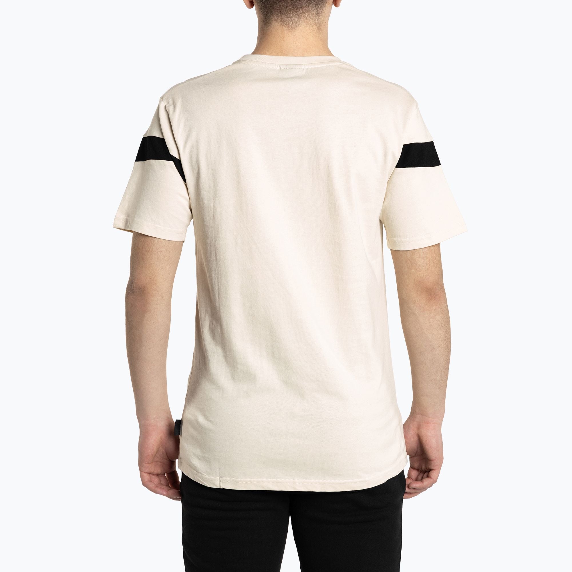 Ellesse Men's Caserio Off White T-Shirt - Comfortable Cotton Crewneck Tee for Casual Wear & Street Style