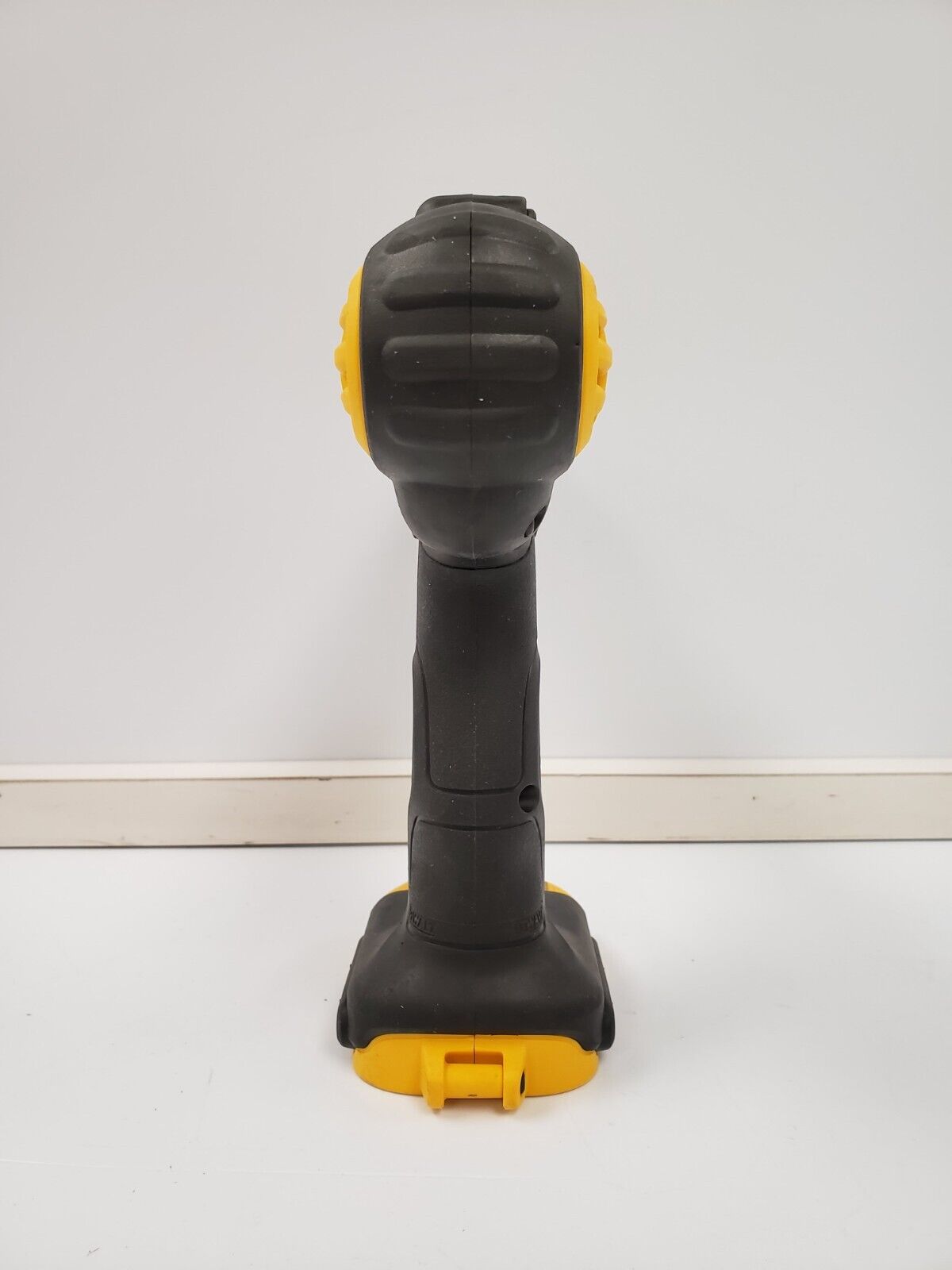 DEWALT DCD771 20V MAX Cordless Drill/Driver Kit - Powerful & Lightweight for DIY Projects, Home Repairs, and Professional Construction Work