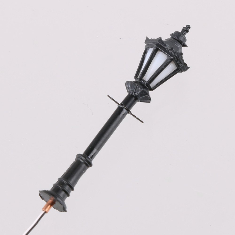 10PCS 1:150 Scale LED Courtyard Street Lamps for Model Railway & Train Sets - Perfect for Miniature City Scenes, Dioramas and Landscape Displays