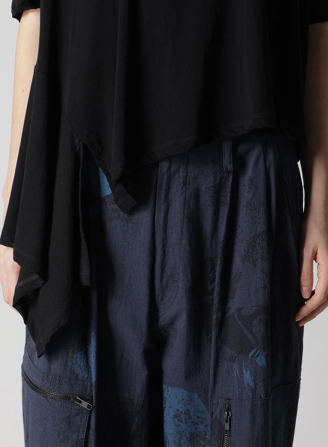 Soft Cotton Jersey Asymmetric Cropped T-Shirt for Women - Trendy Casual & Streetwear Fashion - Perfect for Everyday Wear, Layering, and Summer Outfits