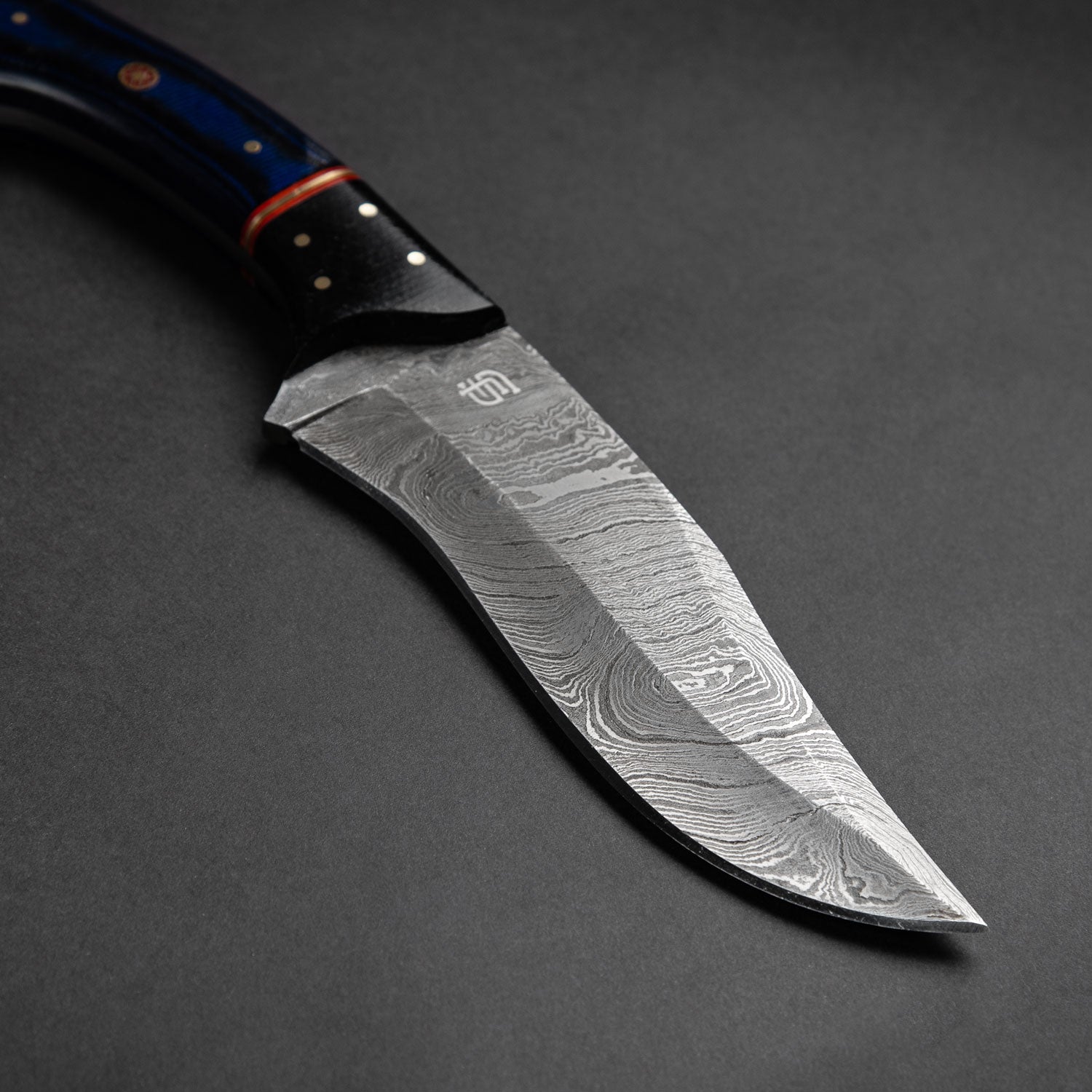 Premium Anubis Damascus Steel Hunting Knife - Handcrafted, Razor Sharp Blade - Perfect for Outdoor Adventures, Camping, and Survival Gear