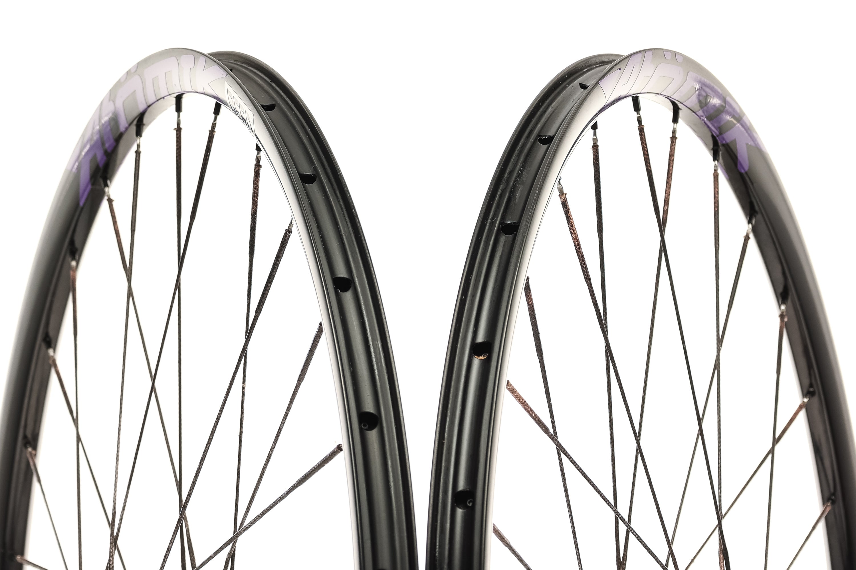 Atomik Berd GR 21 Carbon Tubeless 700c Wheelset - Lightweight Road Bike Wheels for Racing & Performance Cycling | Perfect for Road Racing, Triathlons & Endurance Rides