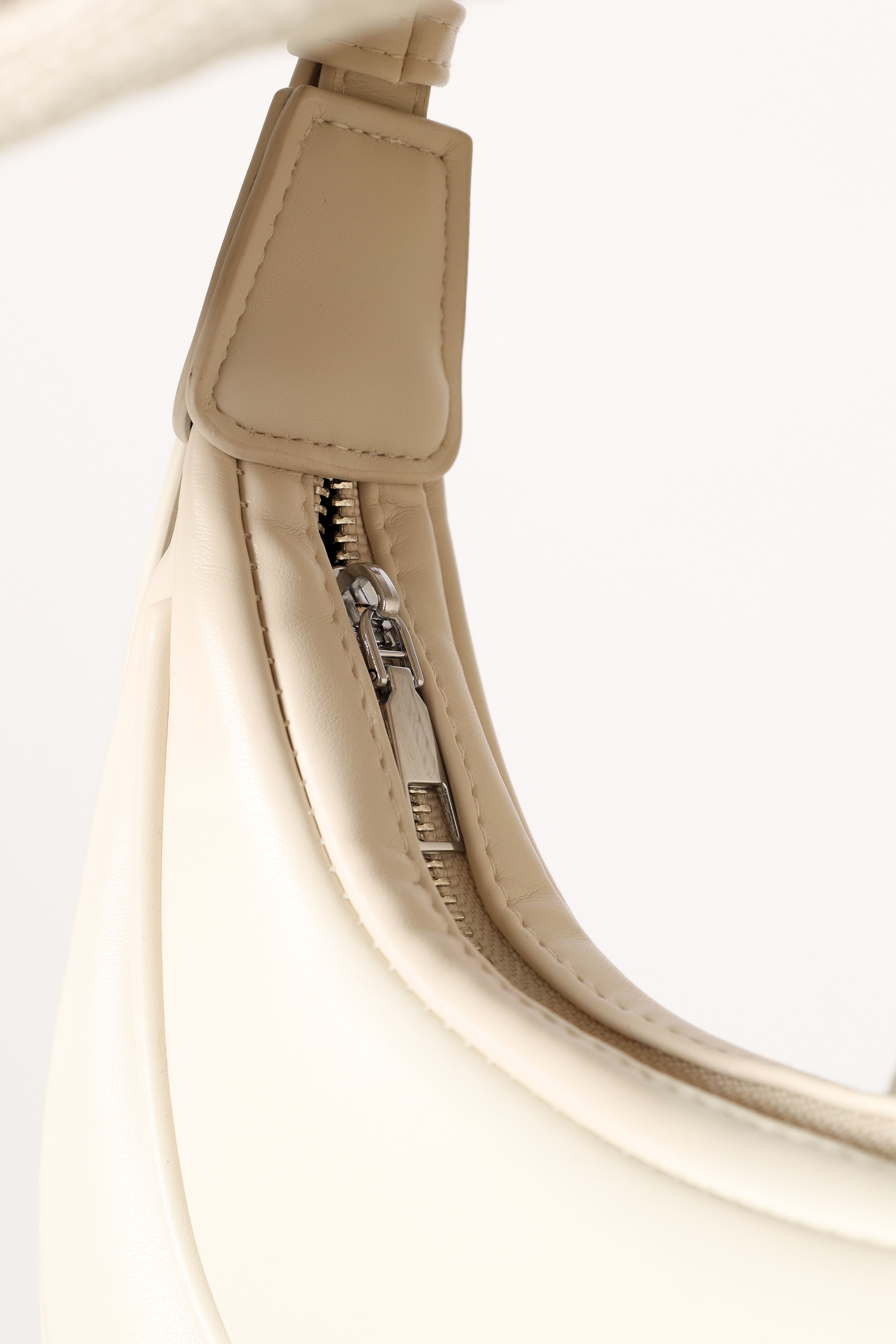 Deetz Women's Shoulder Bag - Stylish Cream Crossbody Purse for Everyday Use, Work, and Travel | Trendy & Functional Handbag