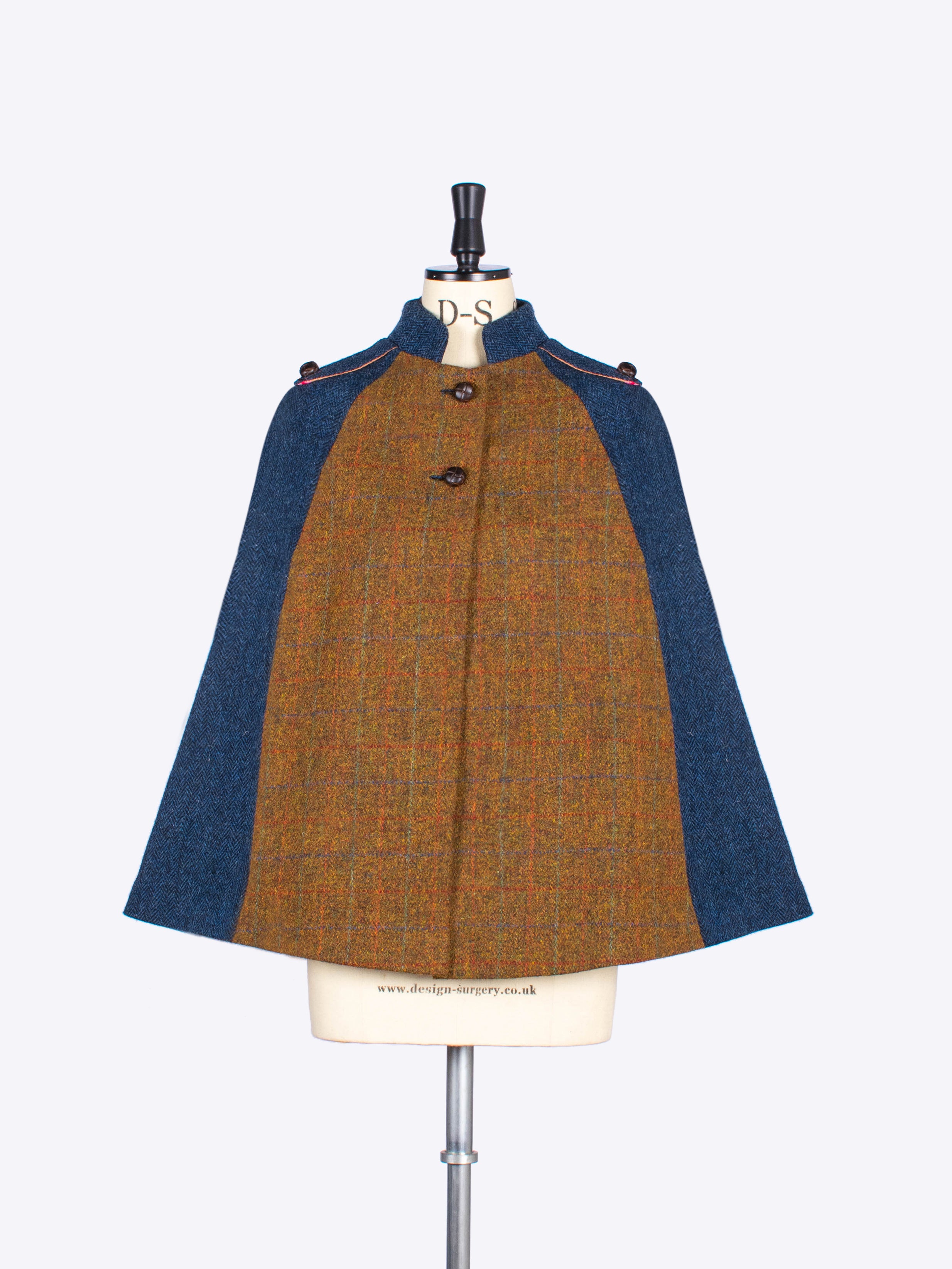 Rust & Navy Short Cape - Stylish & Comfortable Women's Fashion Cape for Fall & Winter - Perfect for Outdoor Events, Parties, and Layering Outfits