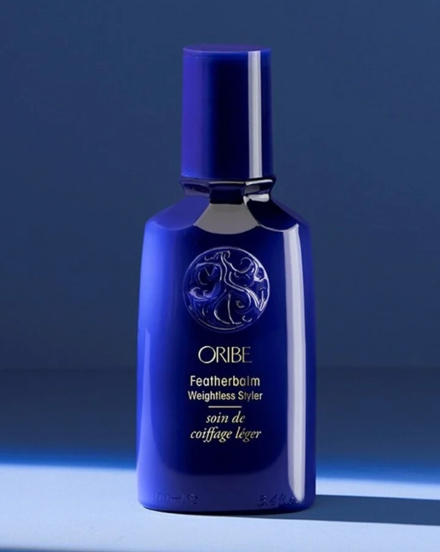 Oribe Featherbalm Weightless Styler - Lightweight Hair Styling Cream for Frizz Control & Shine | Perfect for Smoothing, Taming Flyaways & Enhancing Natural Waves - Salon-Quality Styling for Daily Use & Special Occasions