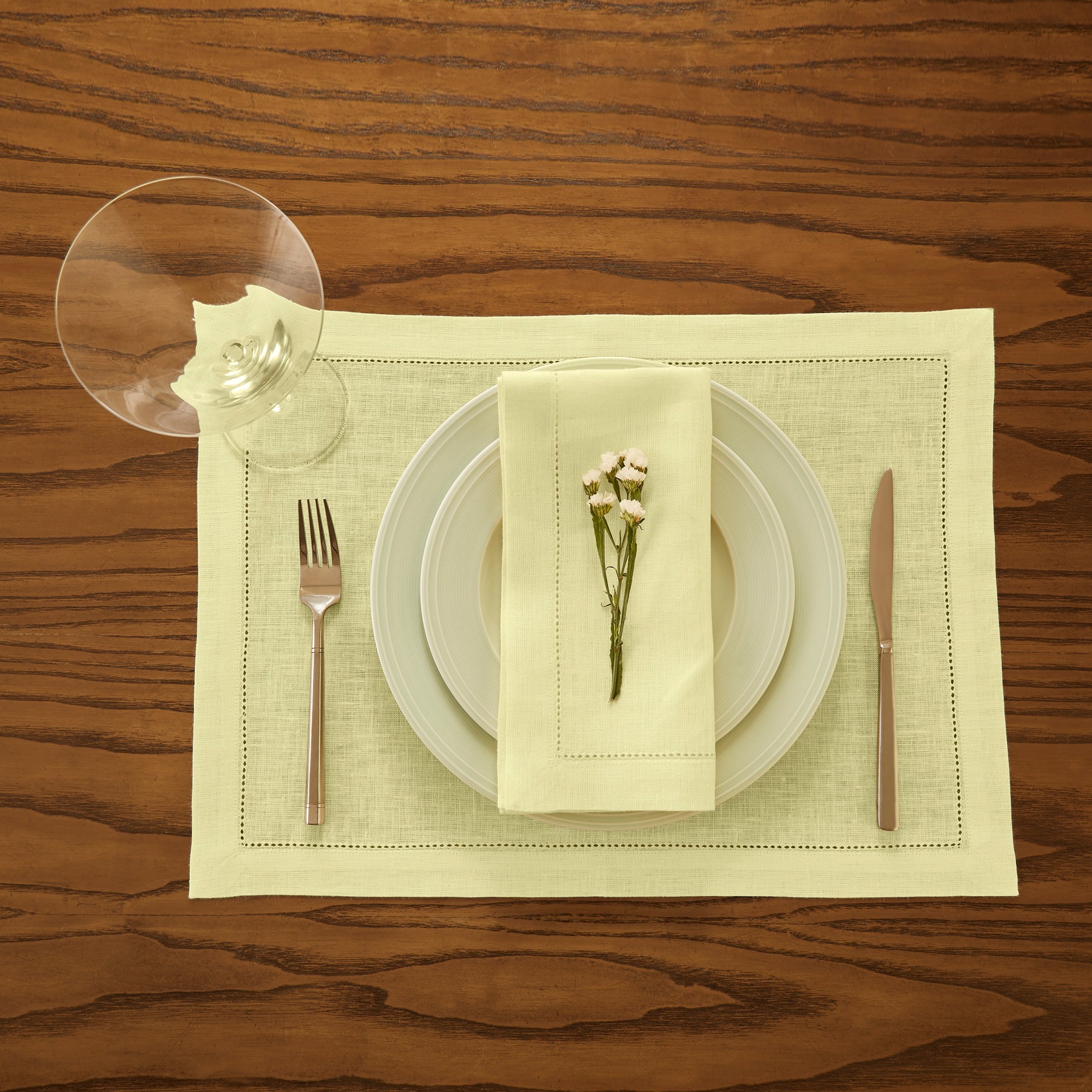 Premium Milan Placemats Set of 4 - Waterproof & Heat-Resistant Dining Table Mats for Kitchen, Dining Room, or Outdoor Use - Elegant Home Decor & Perfect for Dinner Parties, Holidays, and Everyday Meals