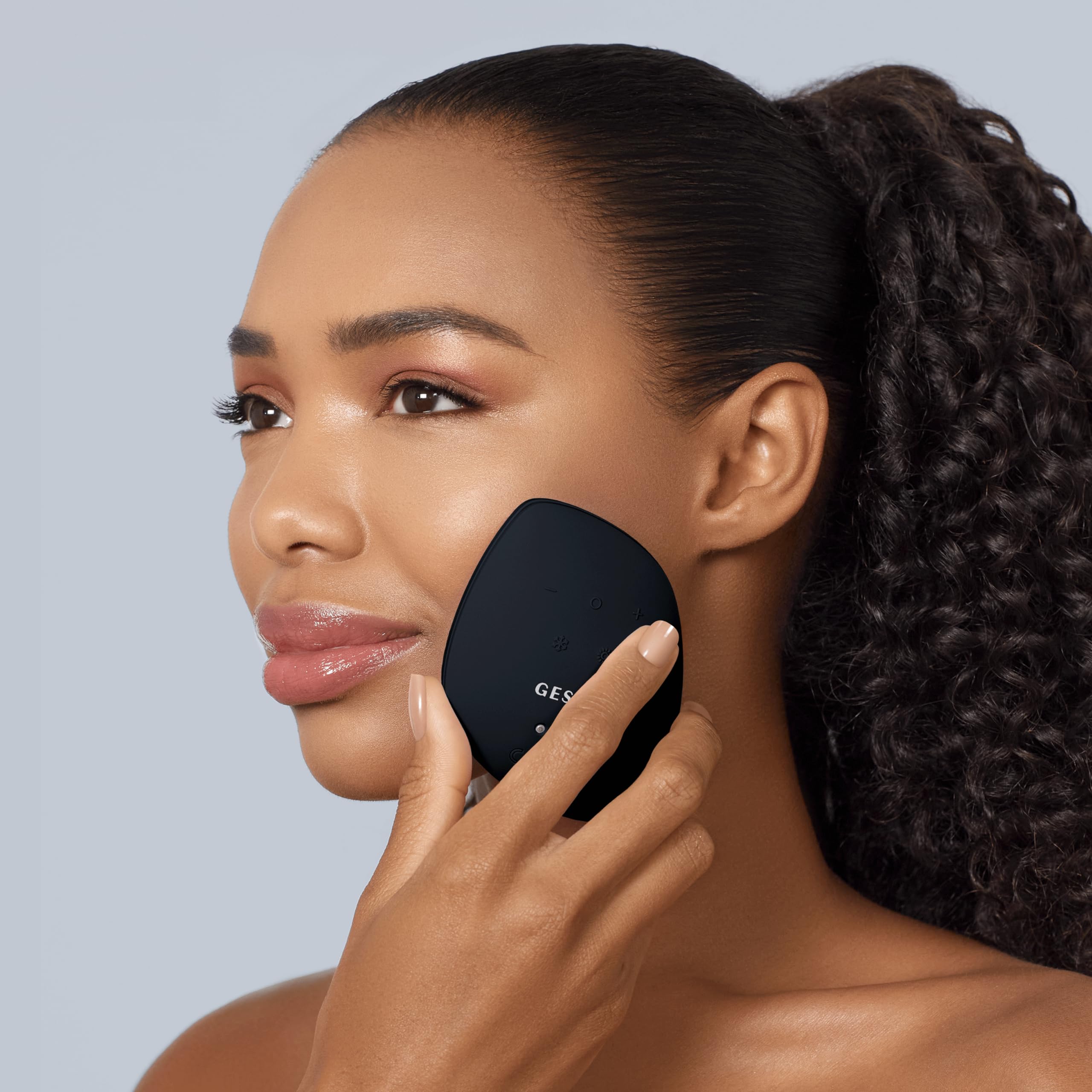 GESKE SmartAppGuided™ Sonic Warm & Cool Facial Mask - 9-in-1 Skincare Device with Free Ultra Hydrating Mask for Hydration, Anti-Aging & Relaxation at Home Spa